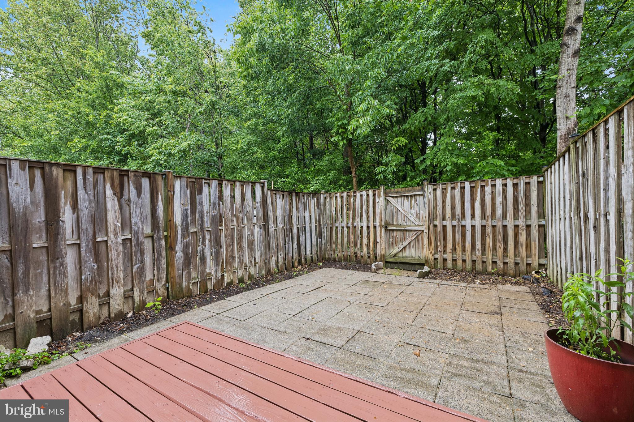 NEWINGTON FOREST - Residential