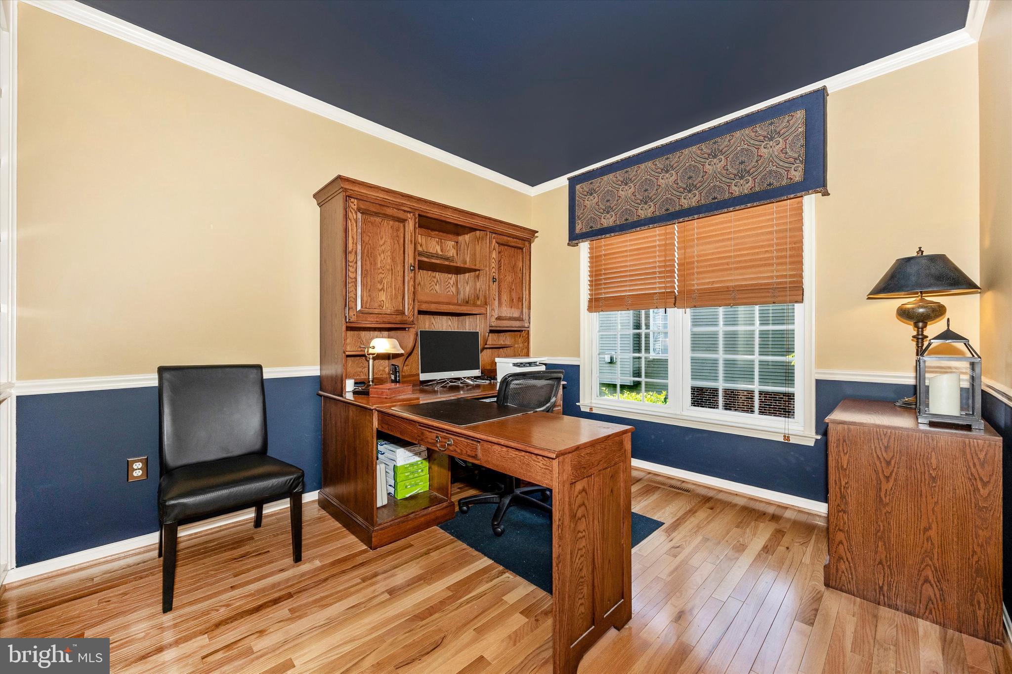 CREEKSIDE PARK - Residential