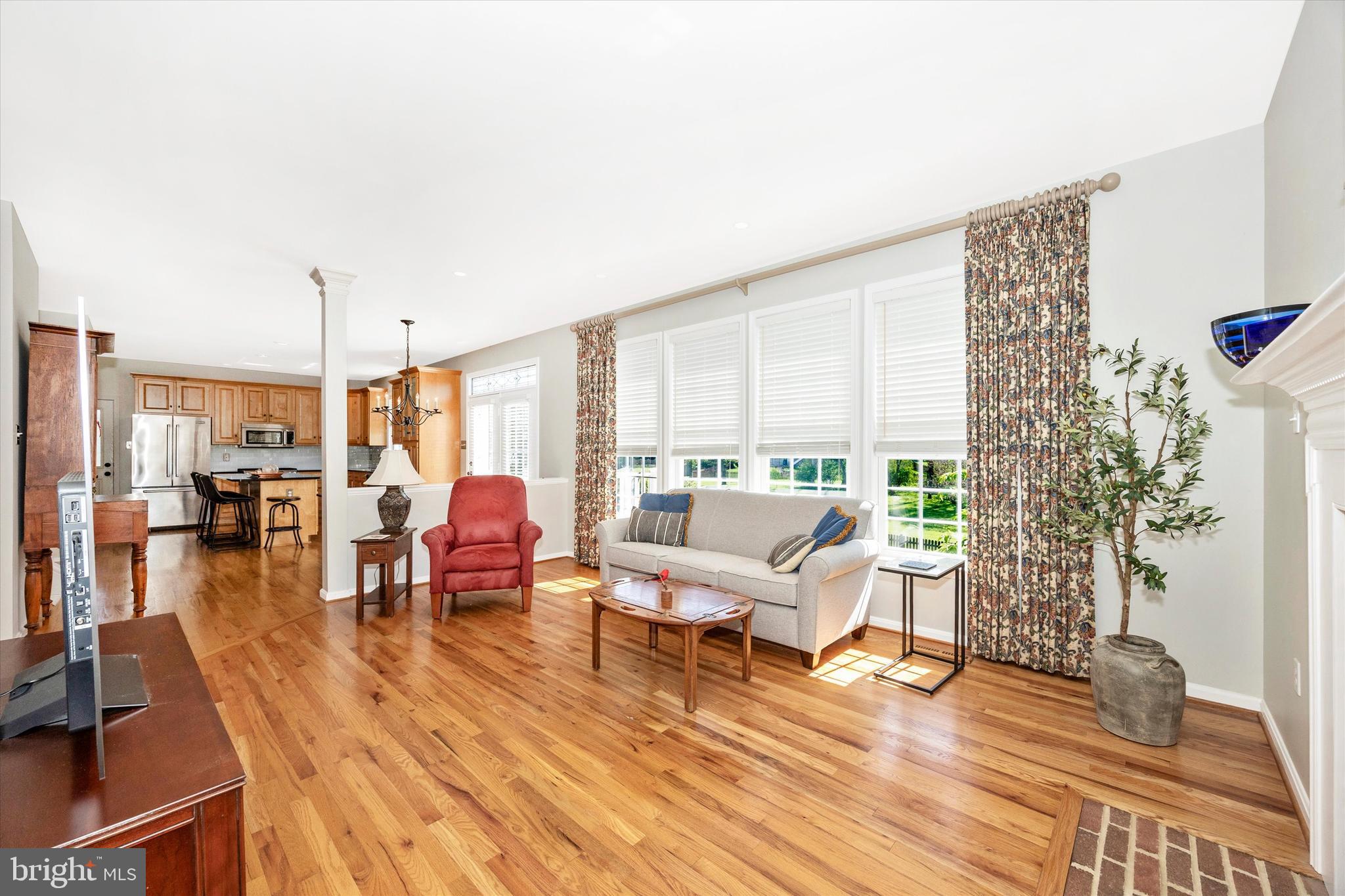 CREEKSIDE PARK - Residential