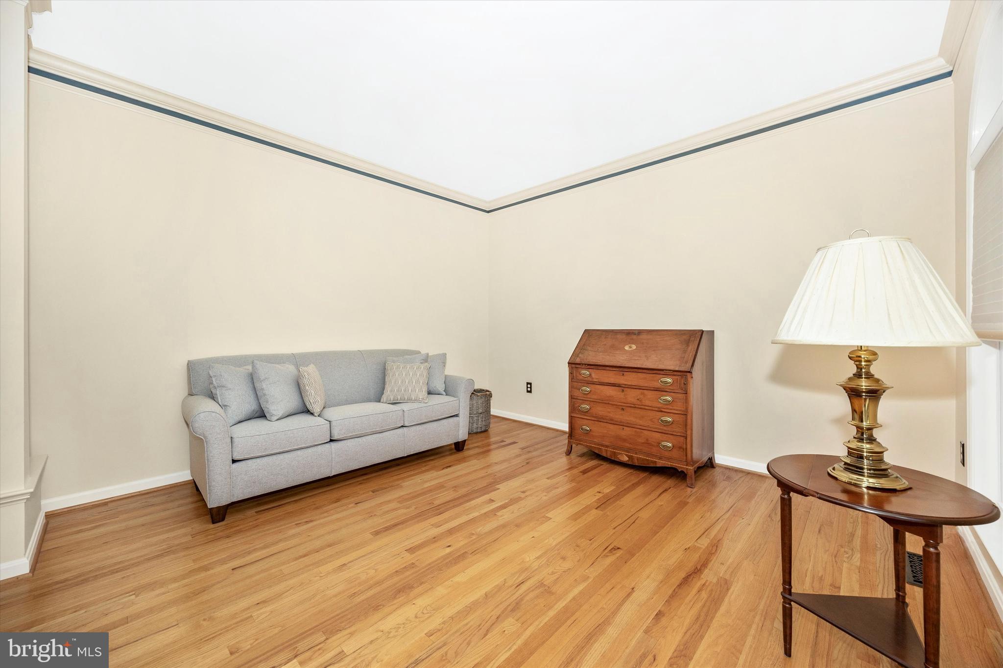 CREEKSIDE PARK - Residential