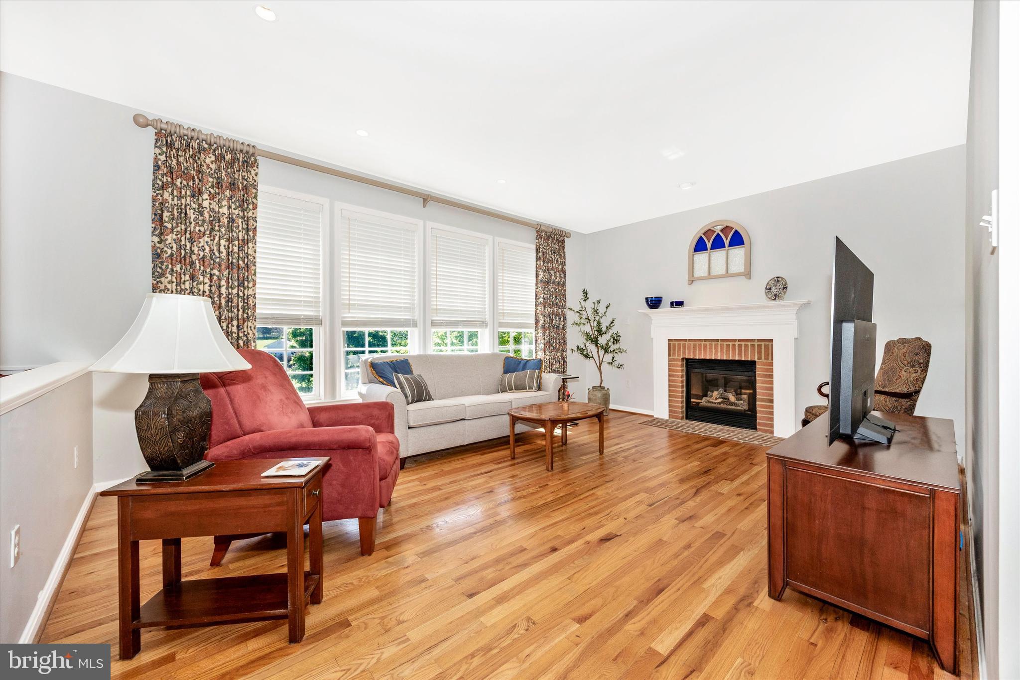 CREEKSIDE PARK - Residential