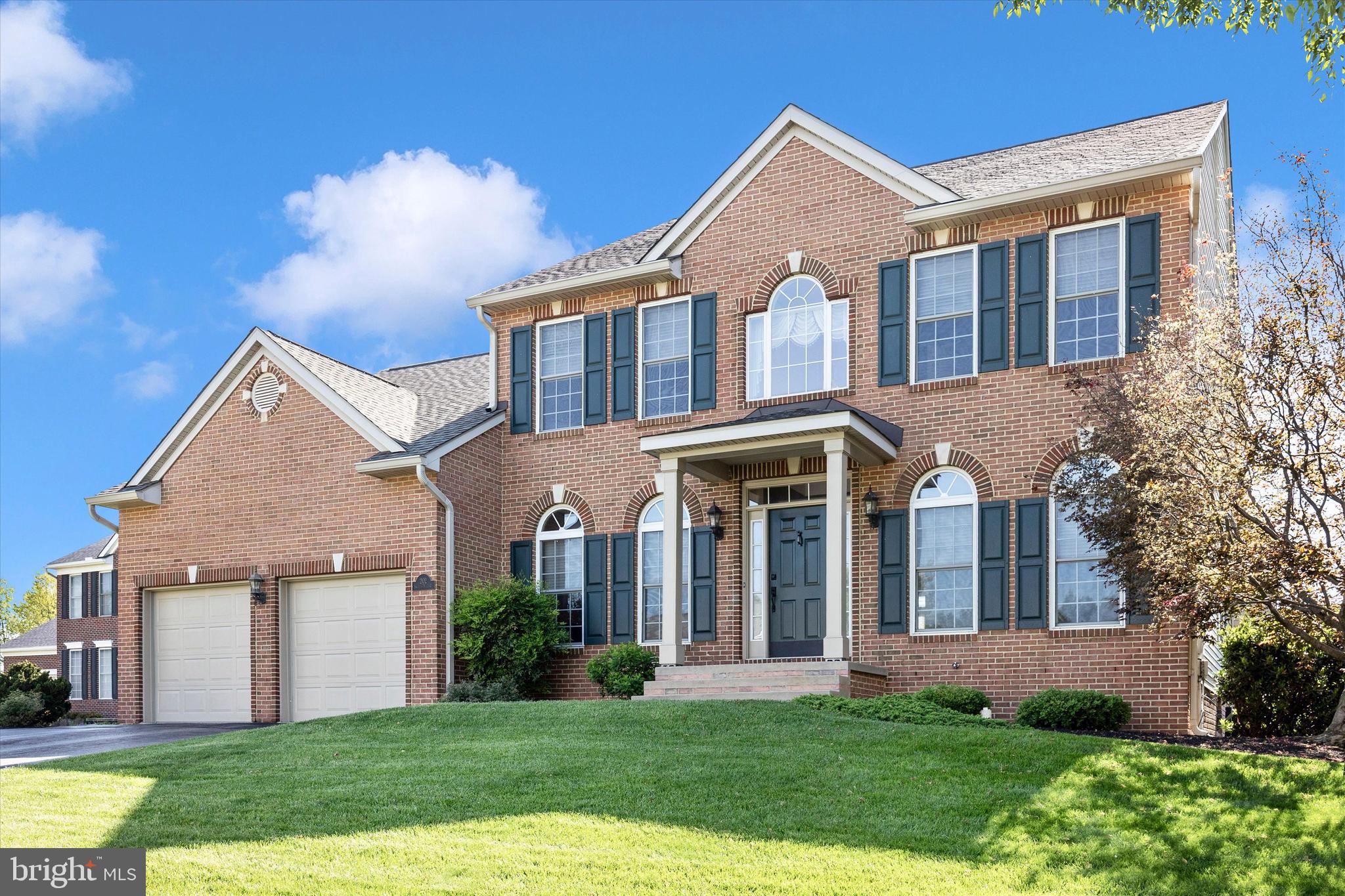 CREEKSIDE PARK - Residential