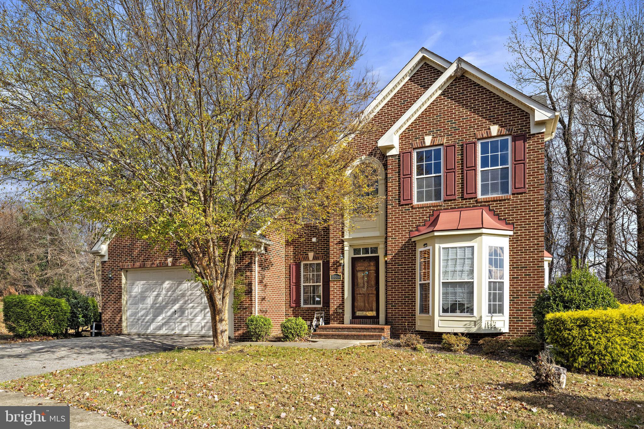 CHARLES HILL - Residential