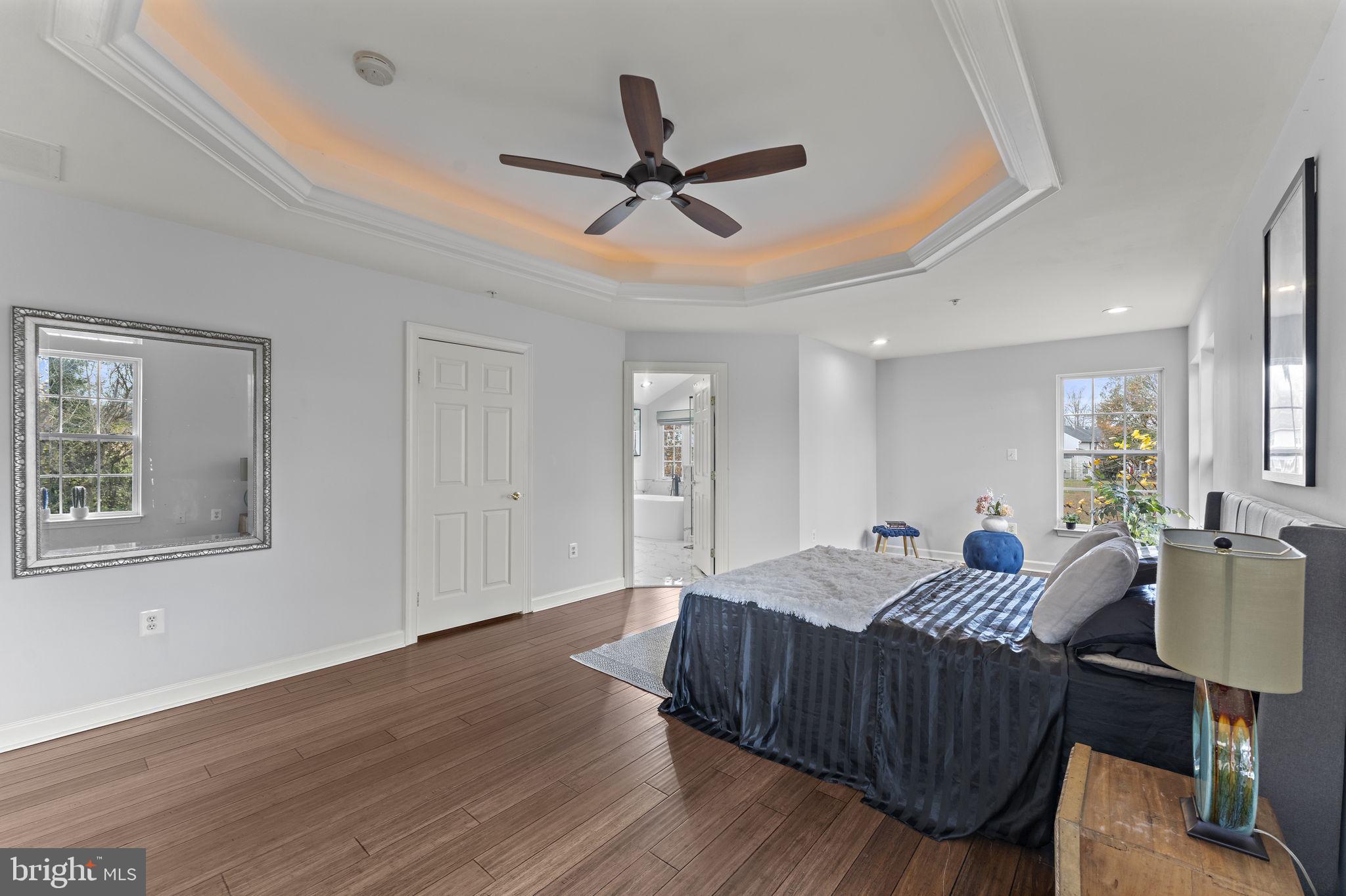 CHARLES HILL - Residential