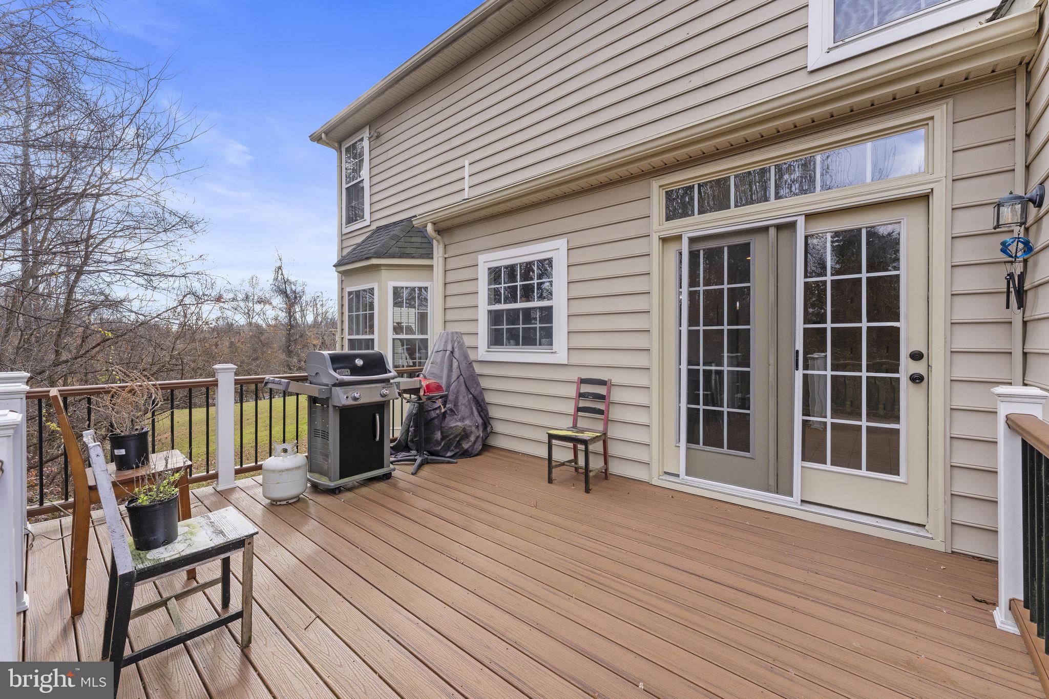 CHARLES HILL - Residential