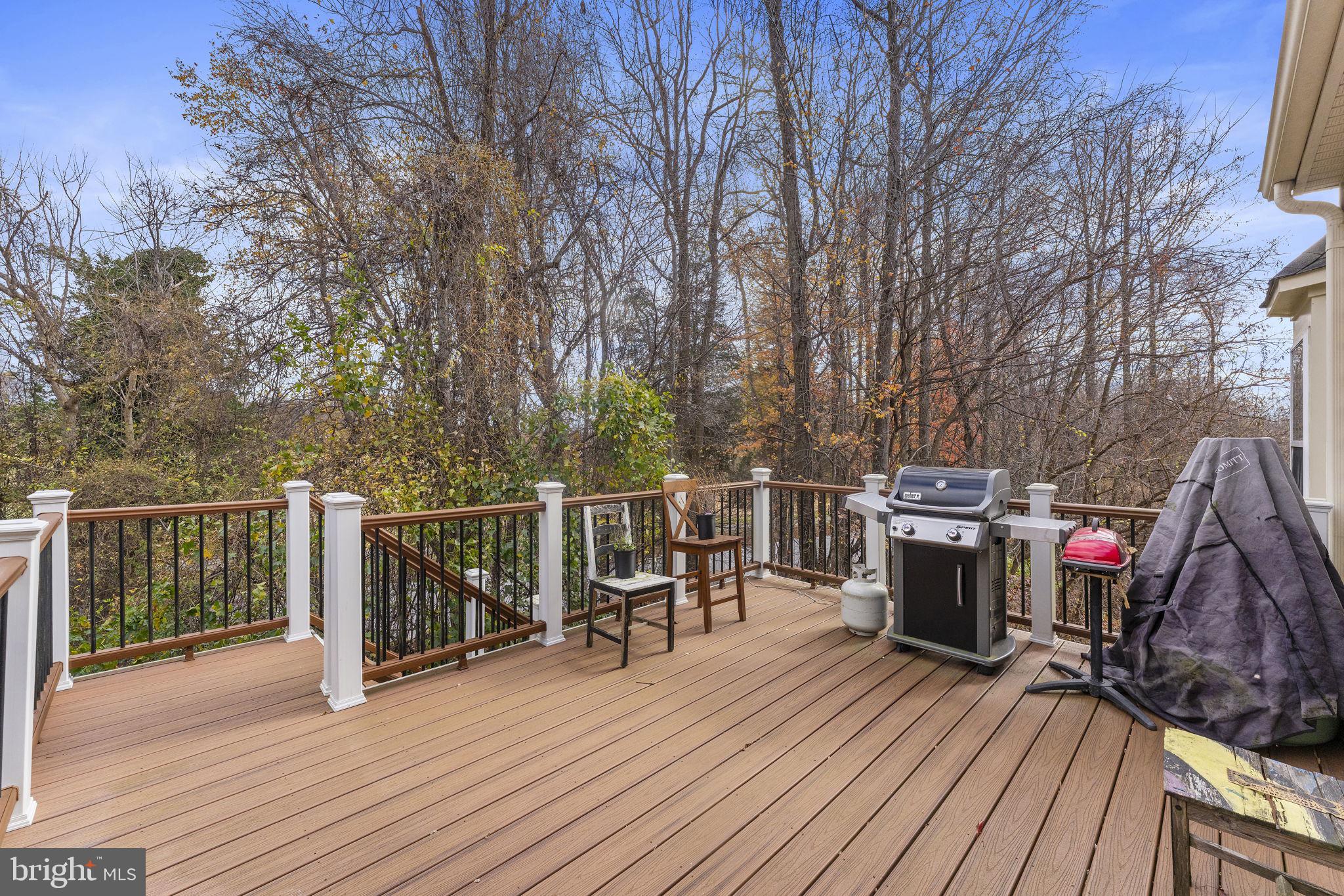 CHARLES HILL - Residential