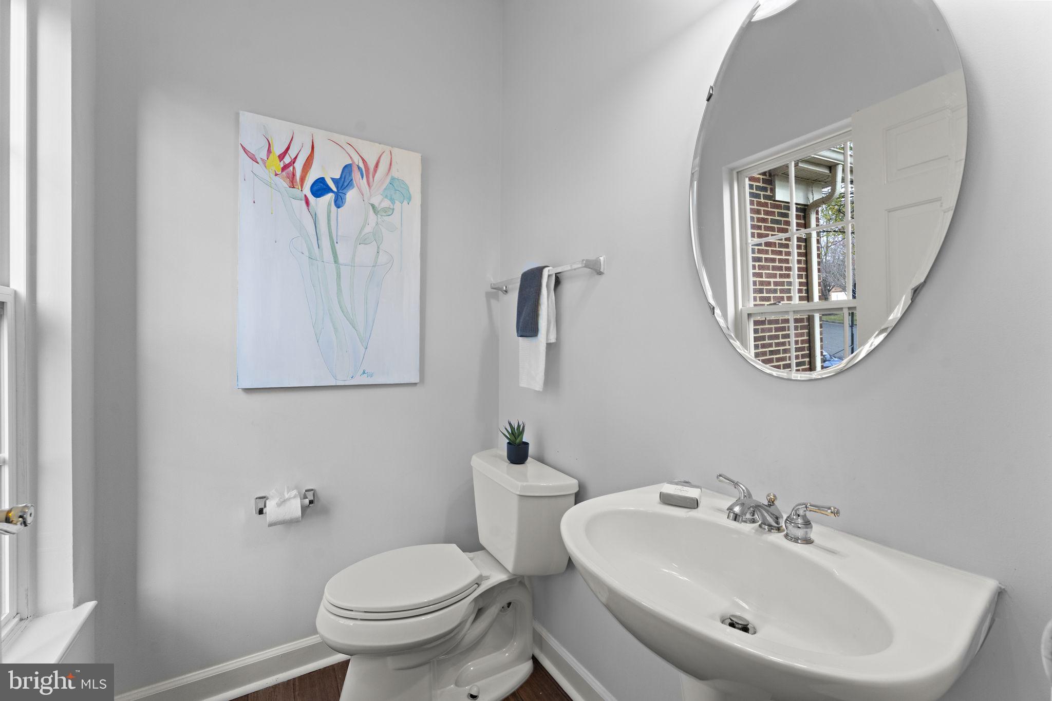 CHARLES HILL - Residential