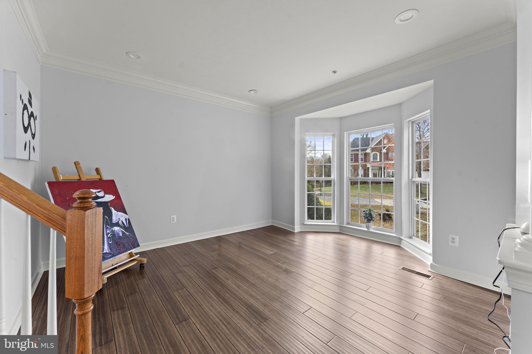 CHARLES HILL - Residential