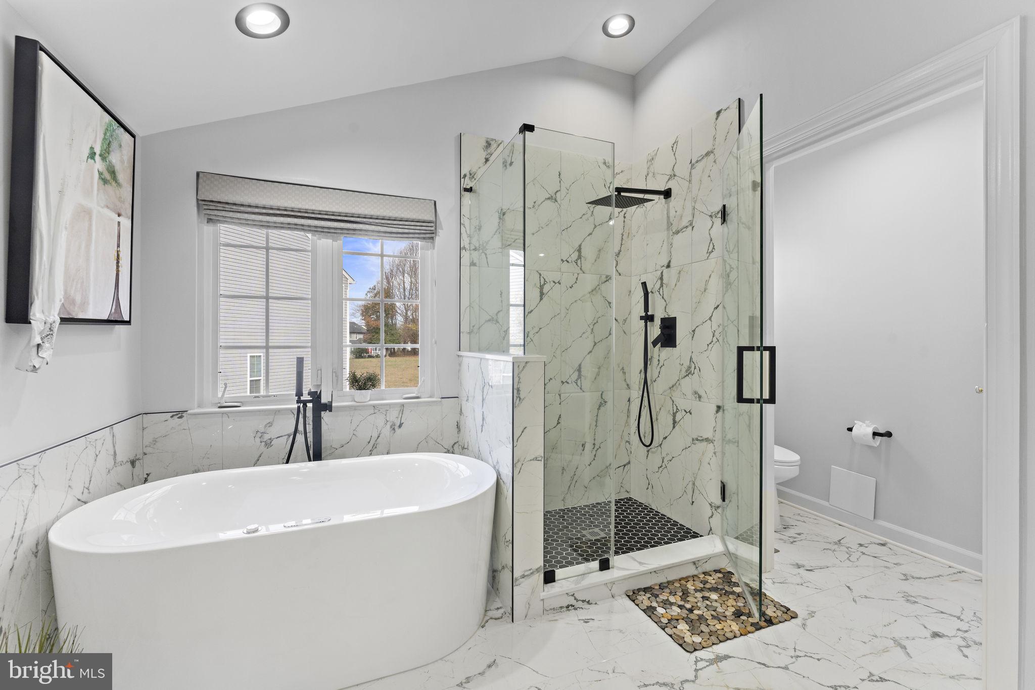 CHARLES HILL - Residential