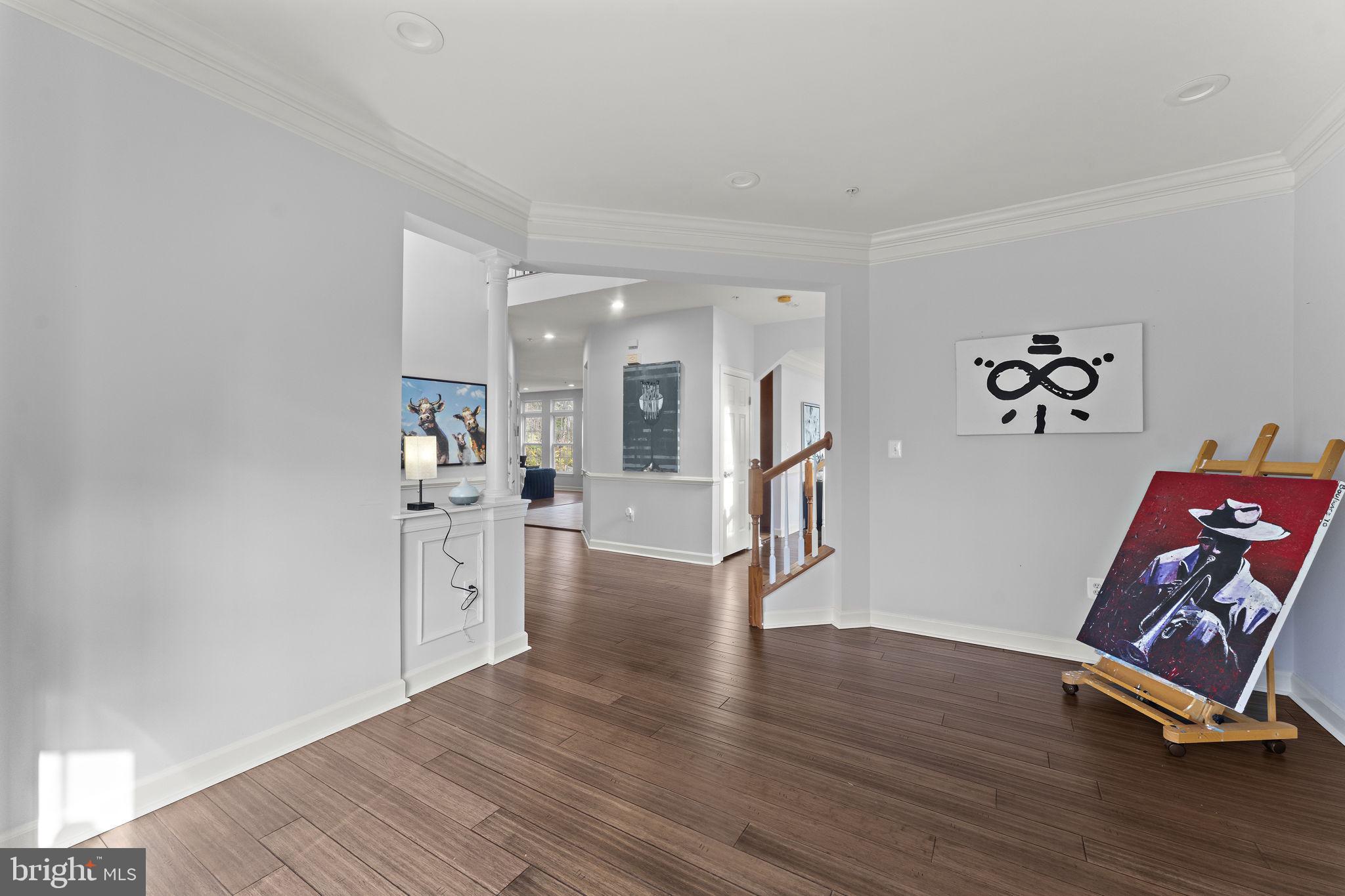 CHARLES HILL - Residential