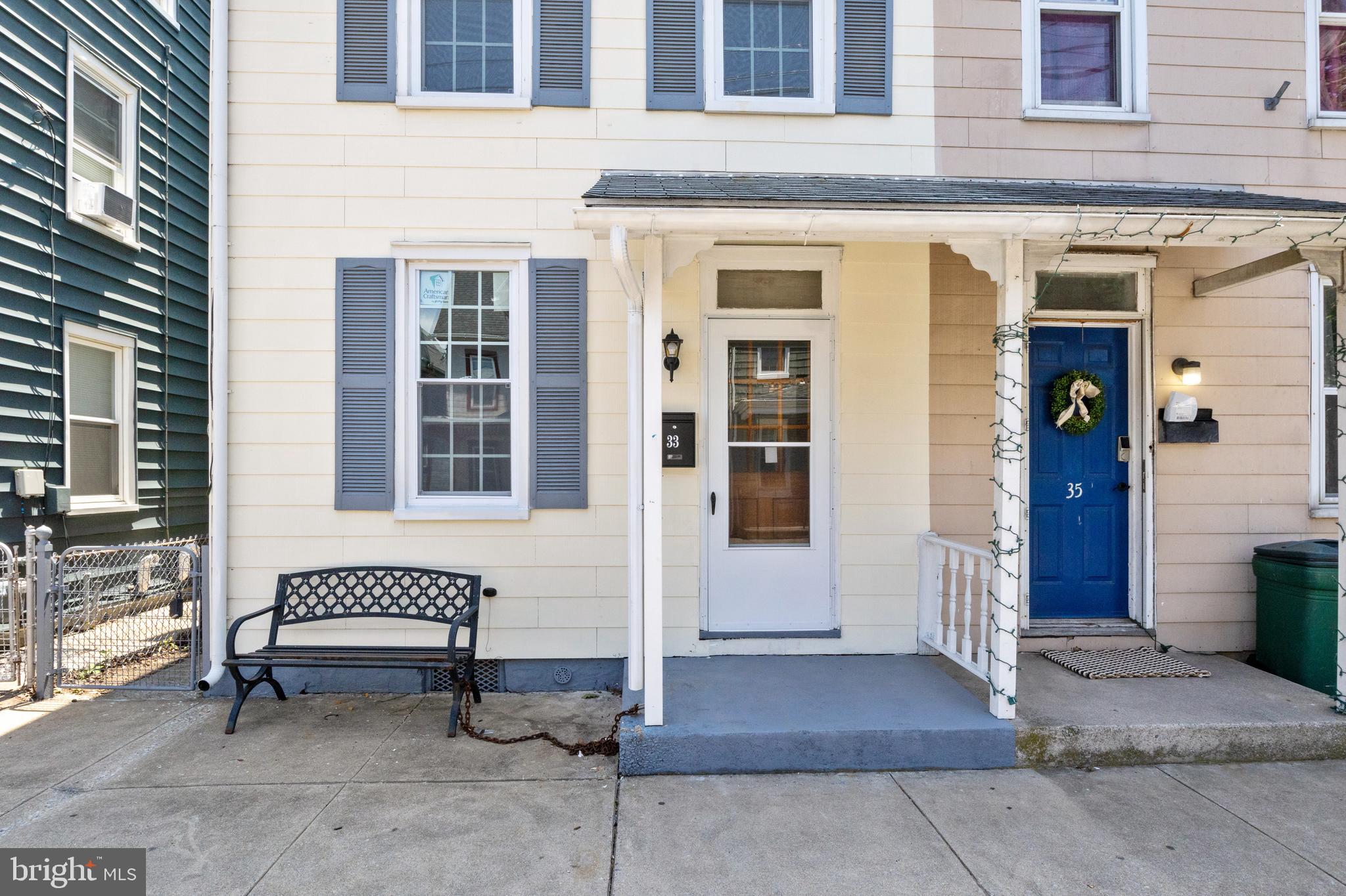 33 W FERDINAND STREET