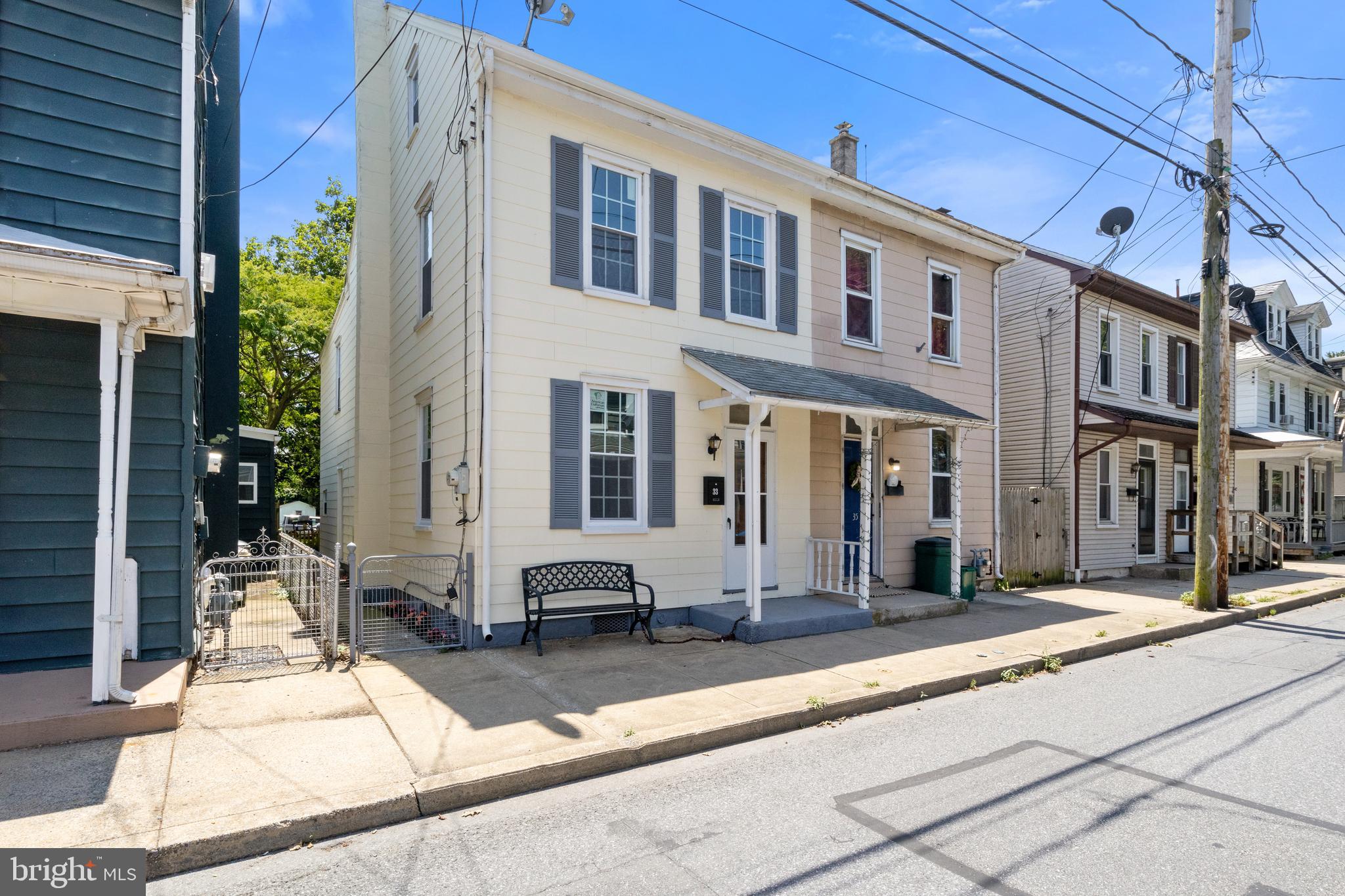 33 W FERDINAND STREET