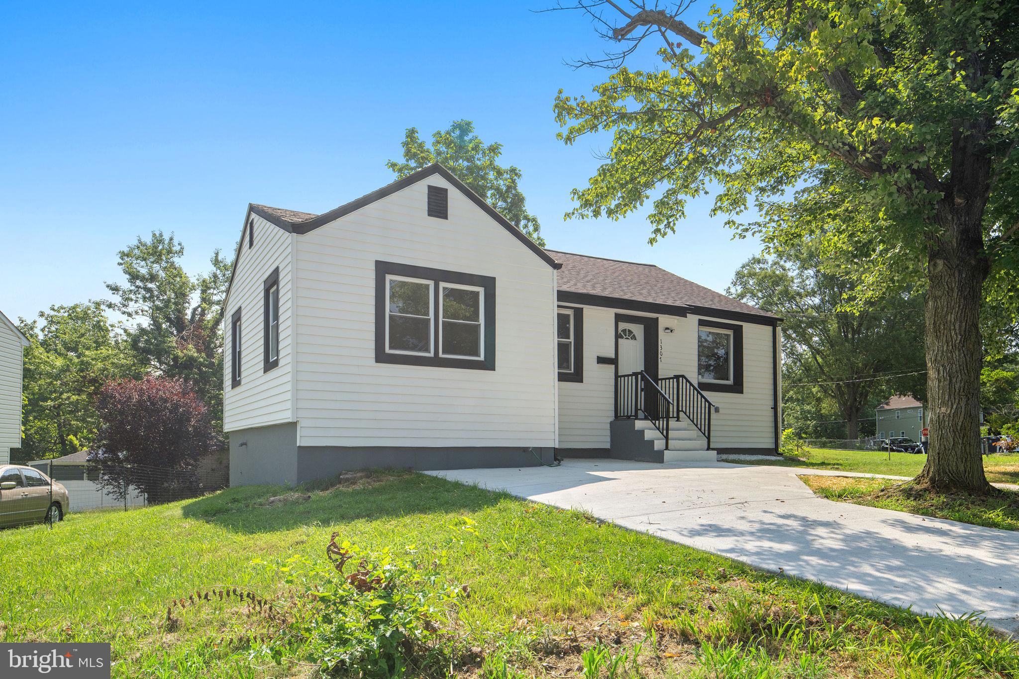 1307 OATES STREET