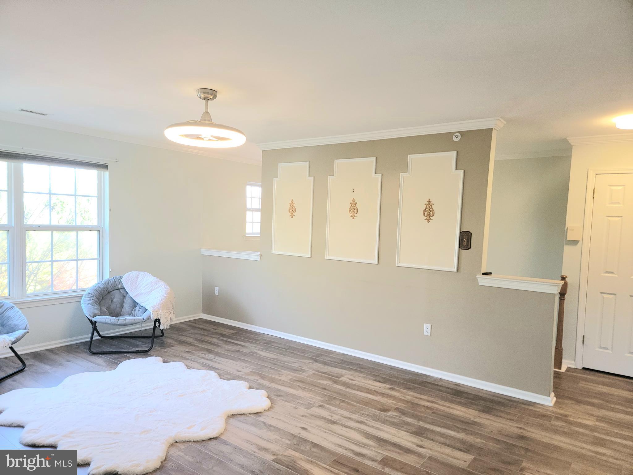 COUNTRY CROSSING - Residential