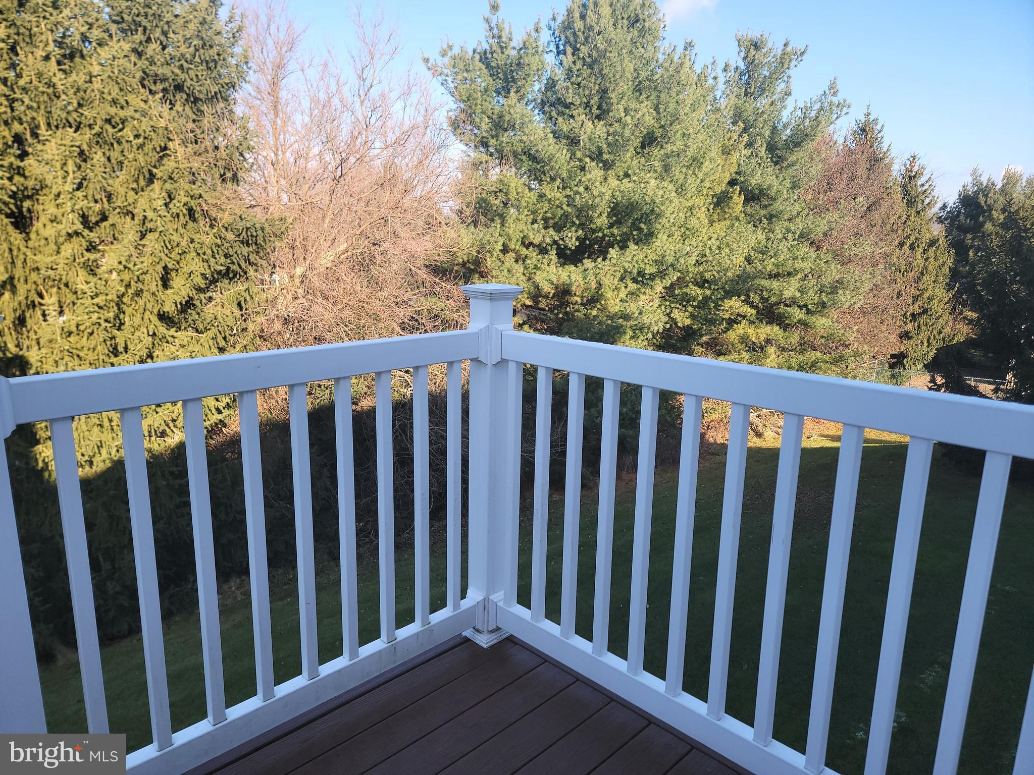 COUNTRY CROSSING - Residential