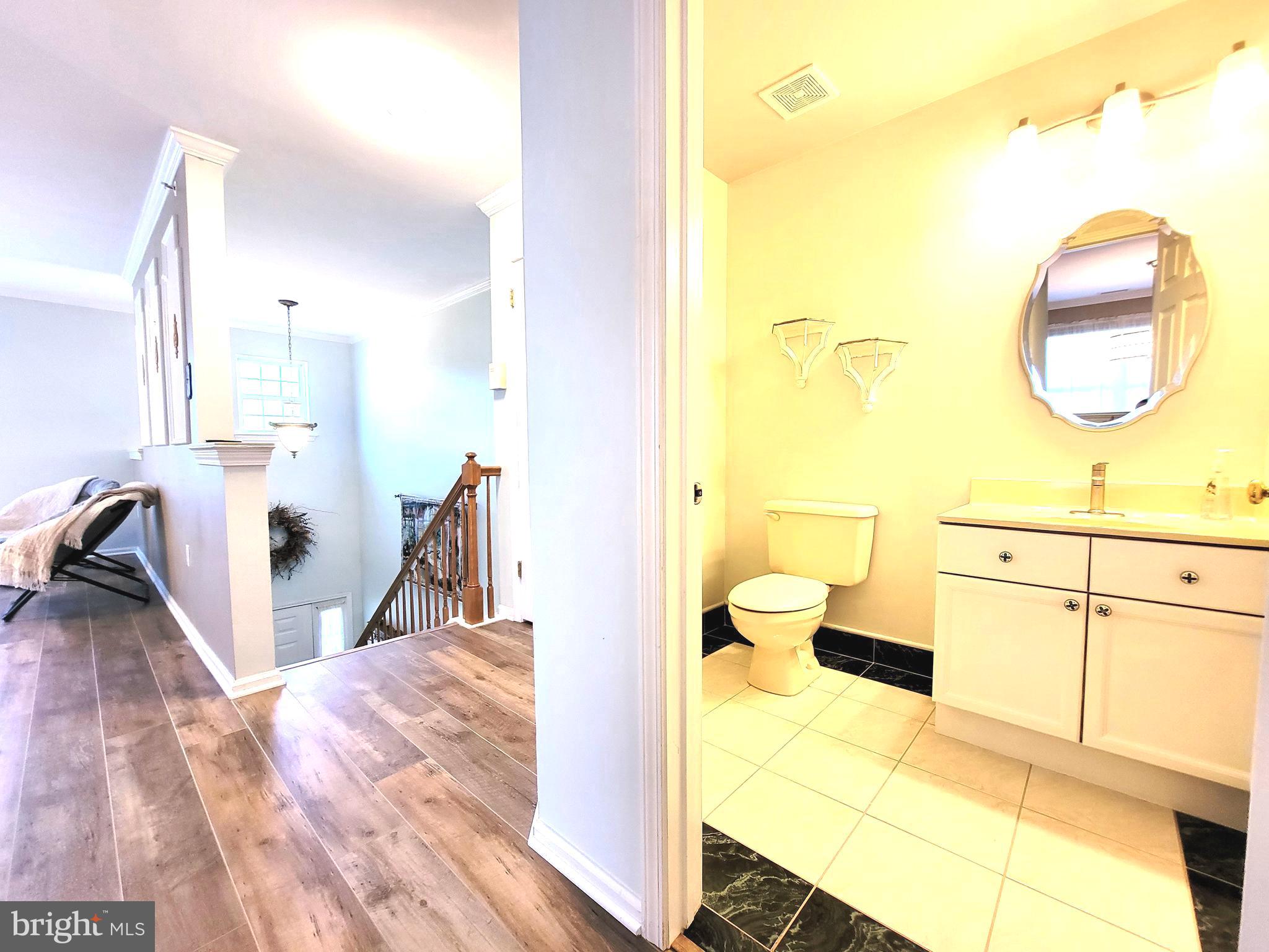 COUNTRY CROSSING - Residential