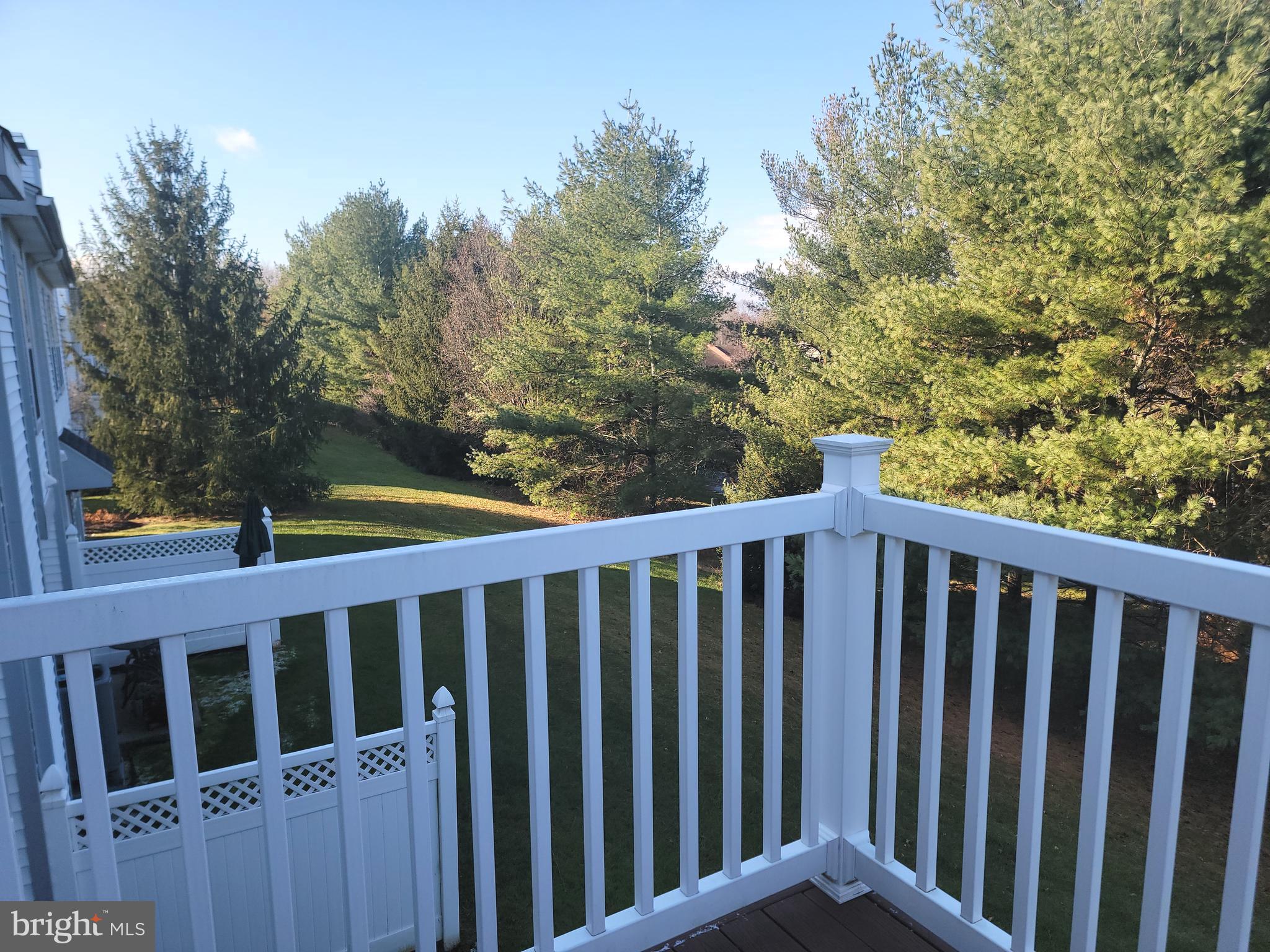 COUNTRY CROSSING - Residential