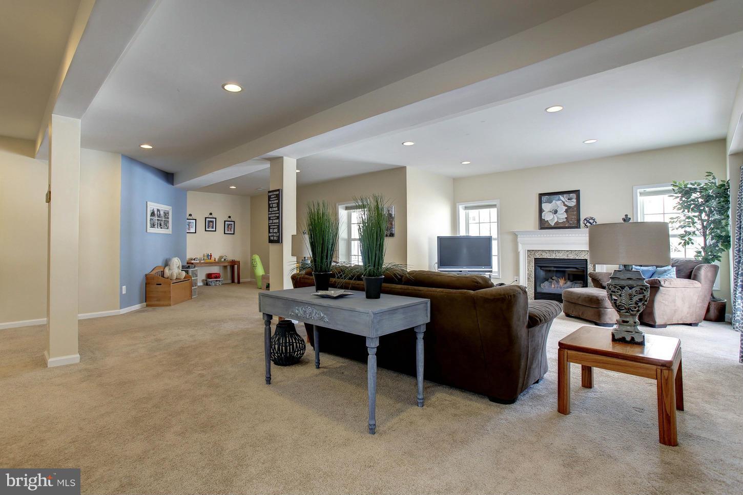 KIRKPATRICK FARMS - Residential
