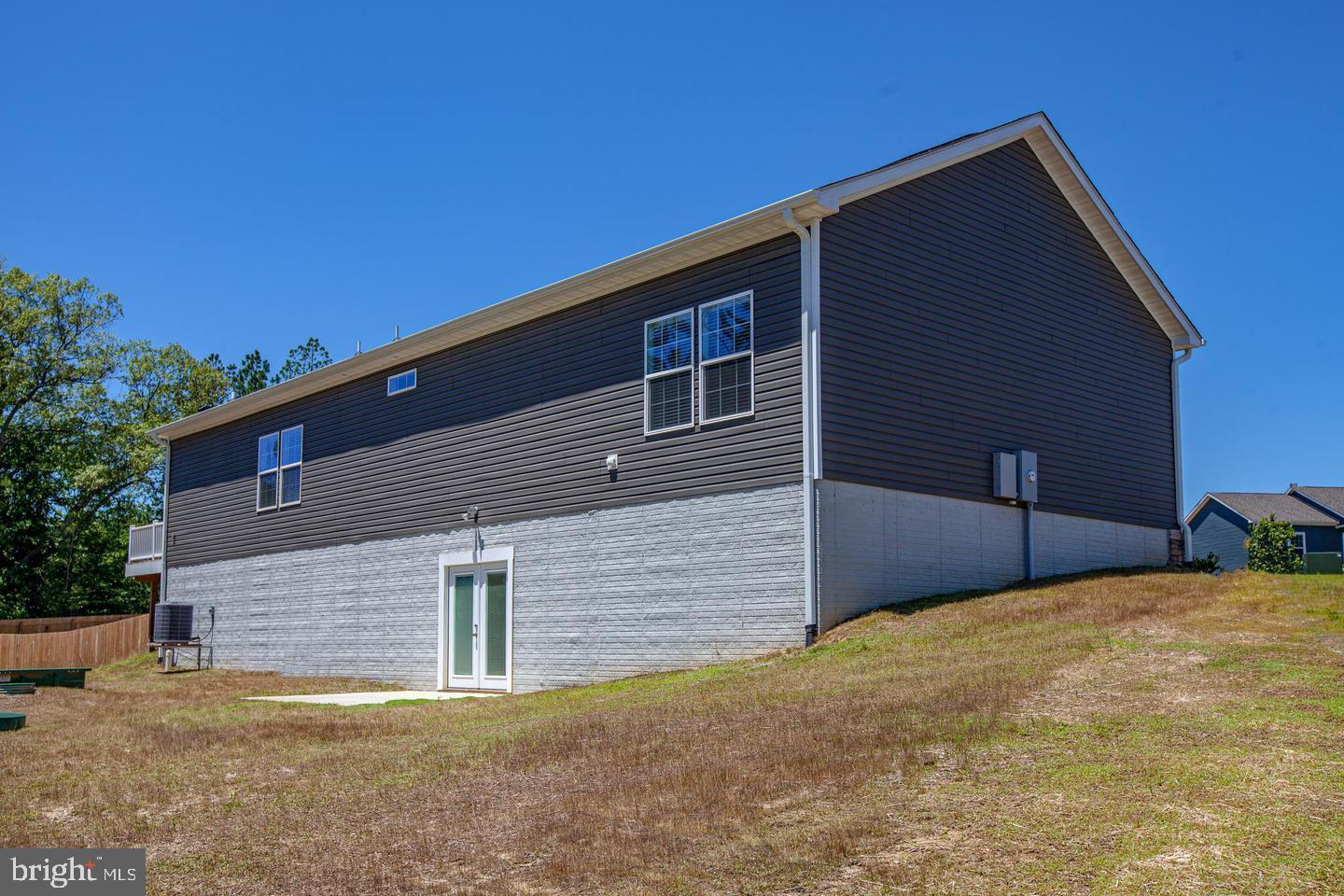 OVERLOOK AT HICKORY HILLS - Residential Lease