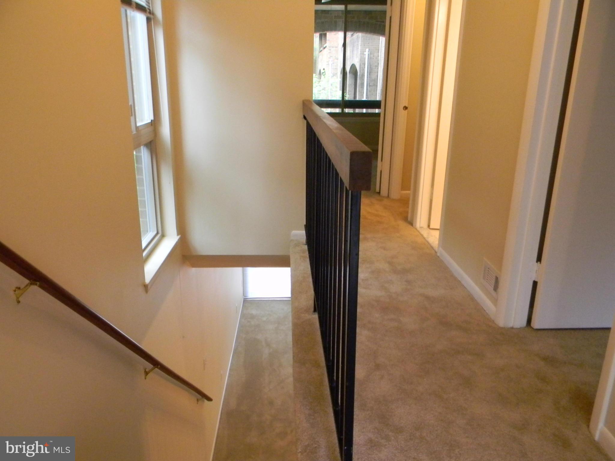 SOUTHAMPTON - Residential Lease