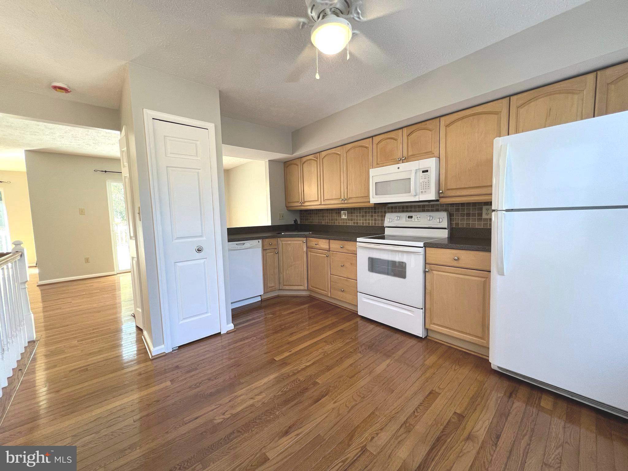 FOUNTAIN GLEN - Residential Lease