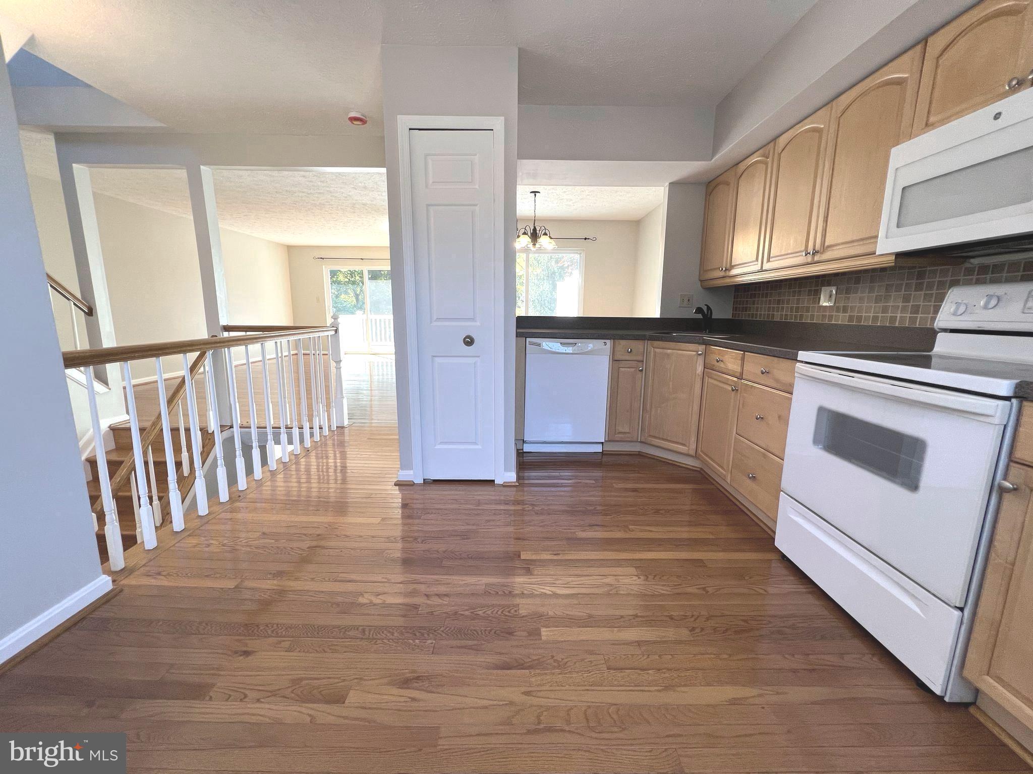 FOUNTAIN GLEN - Residential Lease