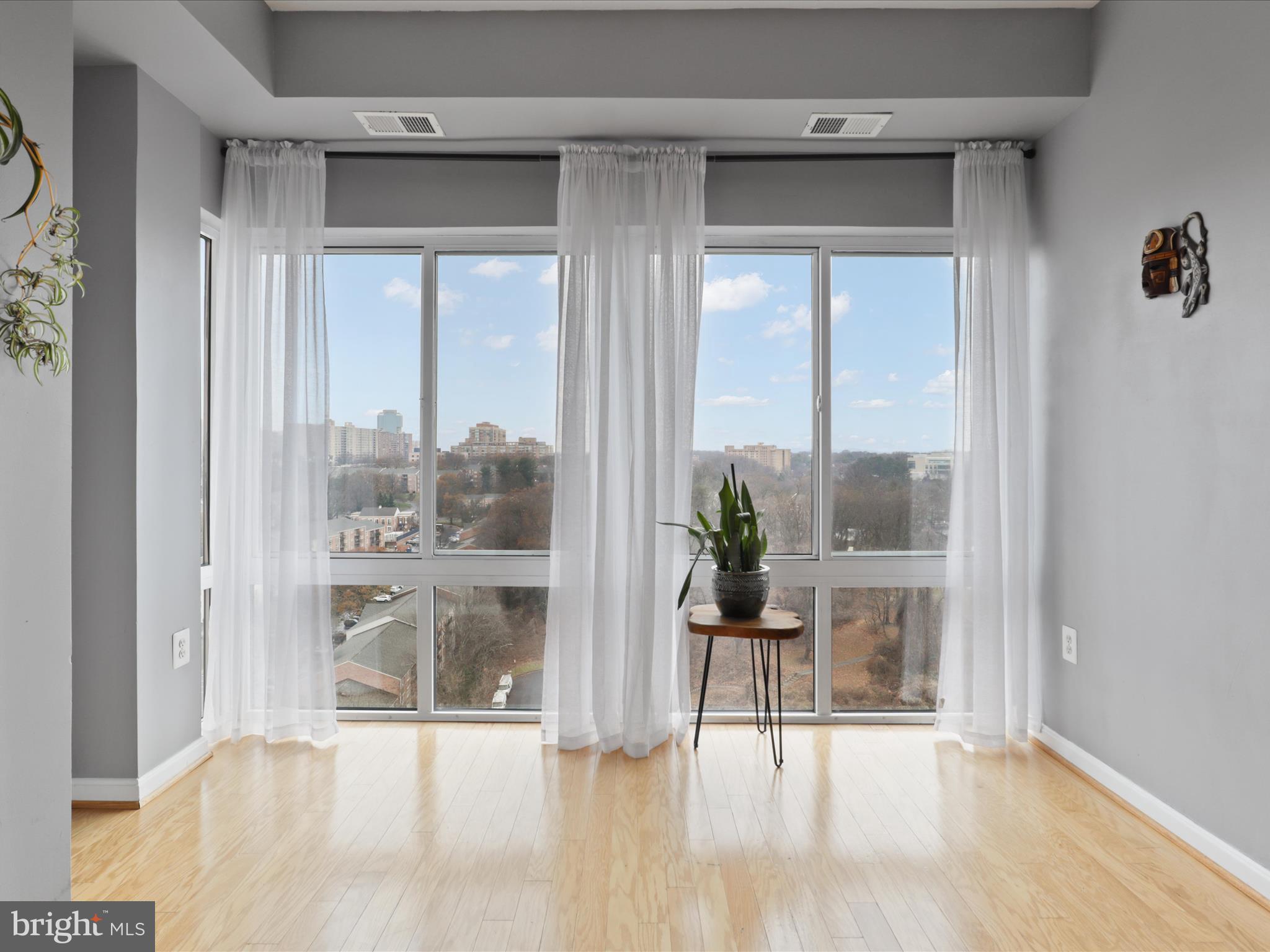 ALEXANDRIA - Residential Lease