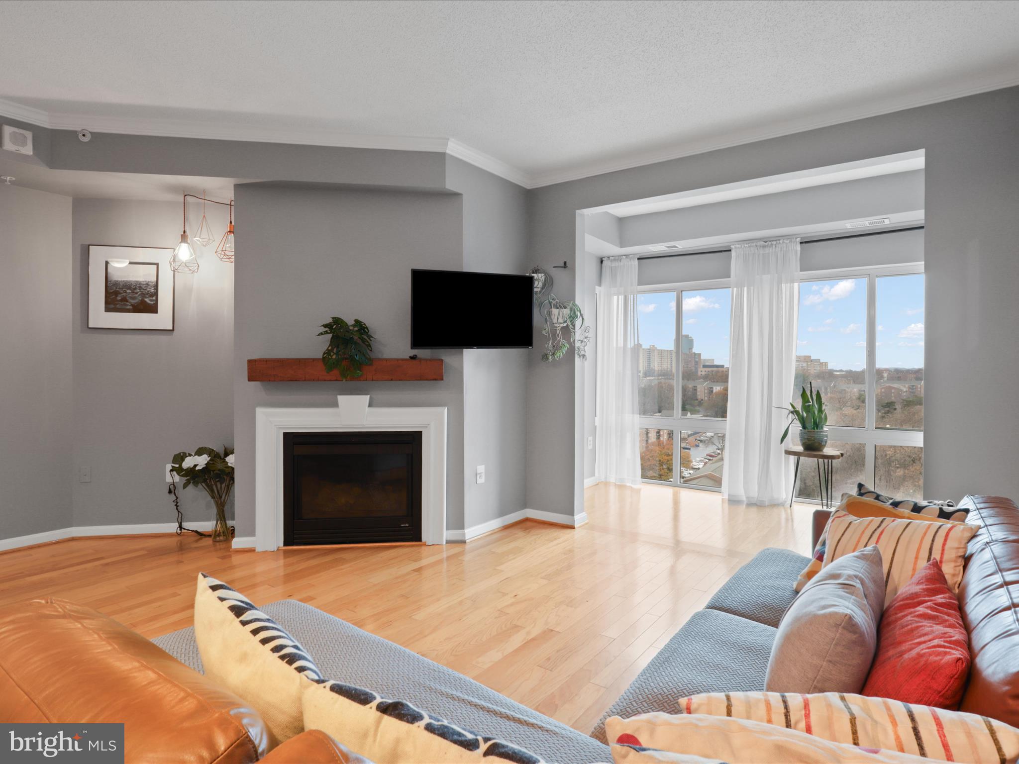 ALEXANDRIA - Residential Lease