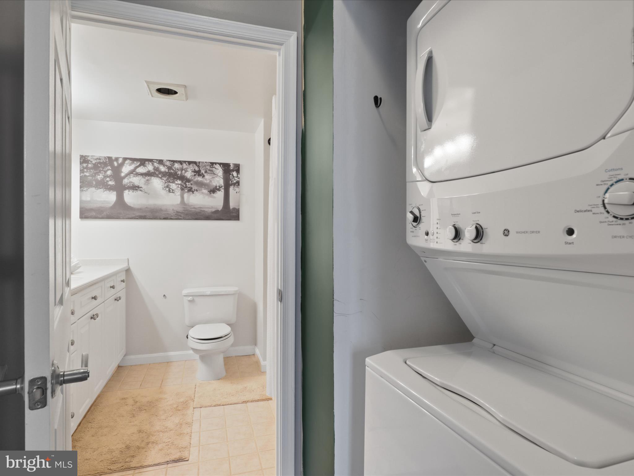 ALEXANDRIA - Residential Lease