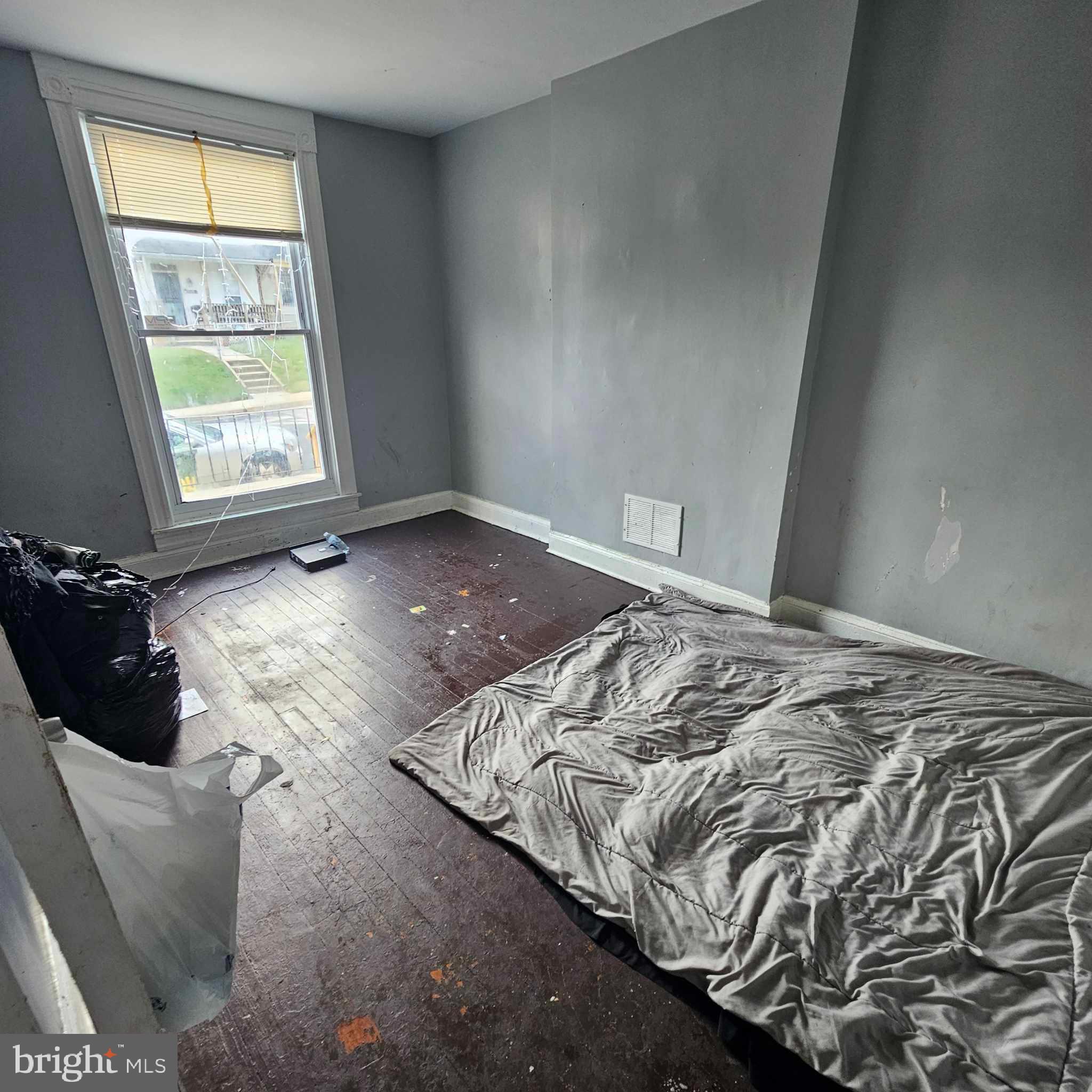 WAVERLY - Residential