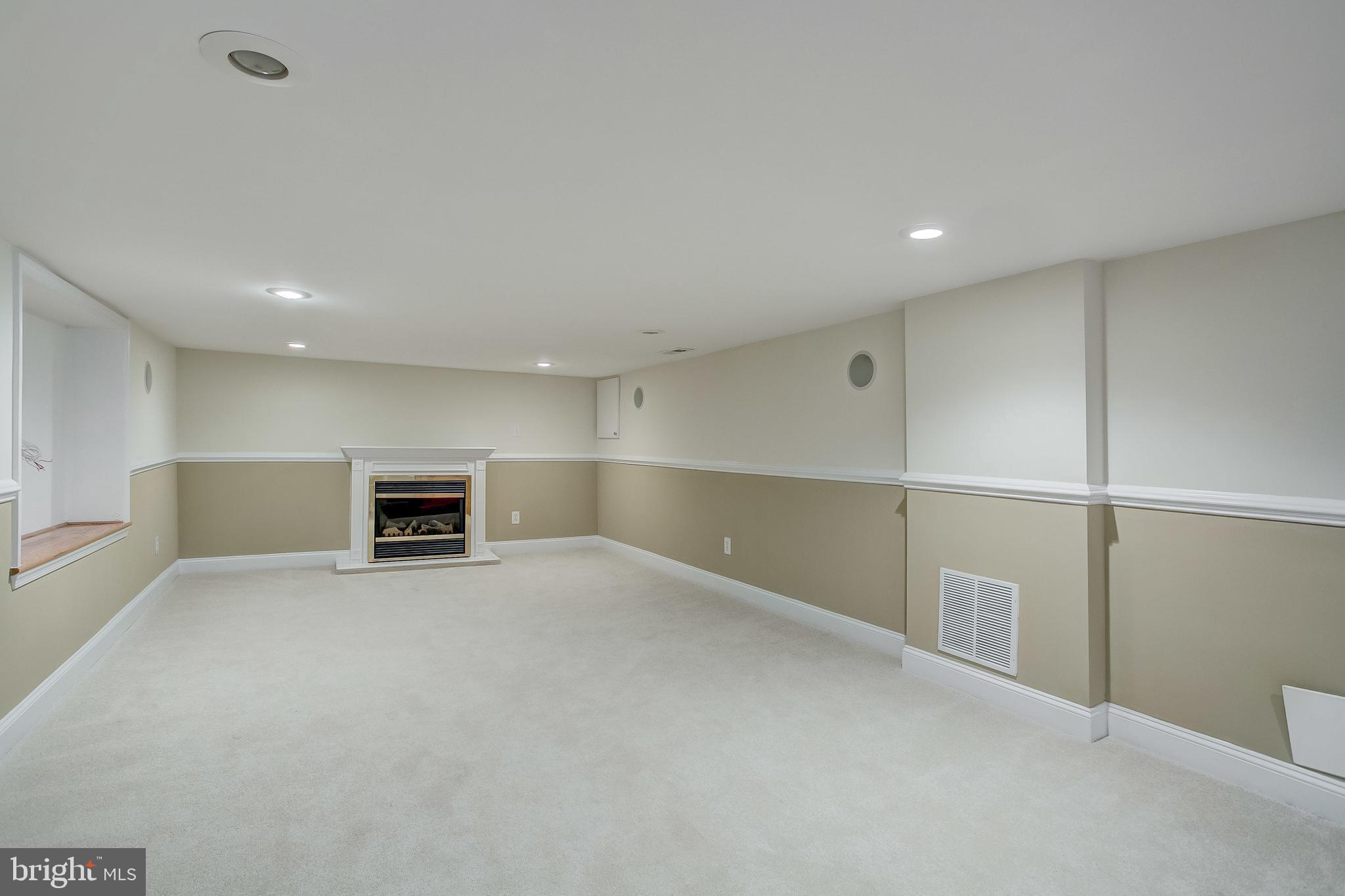 FEDERAL HILL HISTORIC DISTRICT - Residential Lease