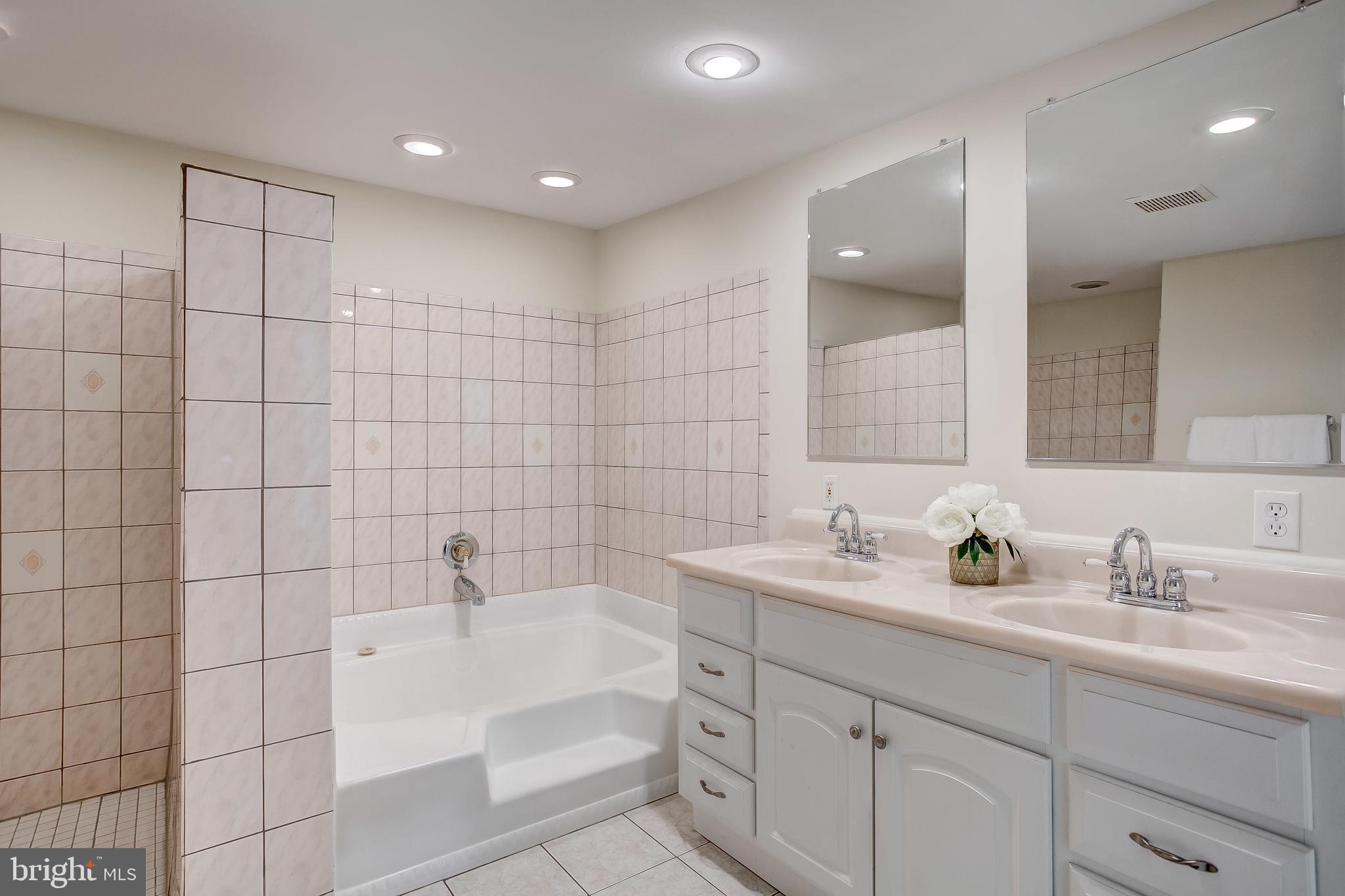 FEDERAL HILL HISTORIC DISTRICT - Residential Lease