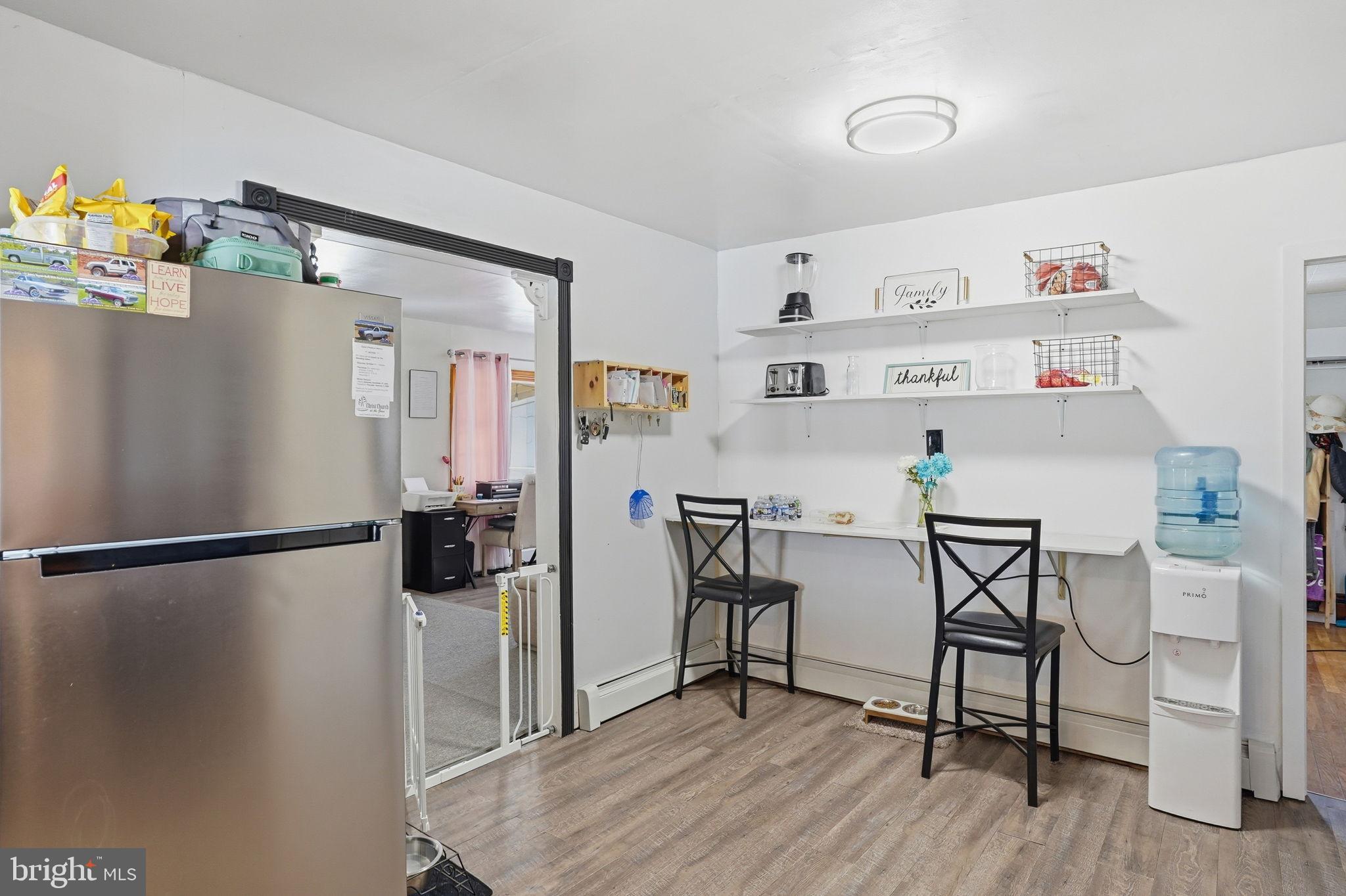 HACKS POINT - Residential