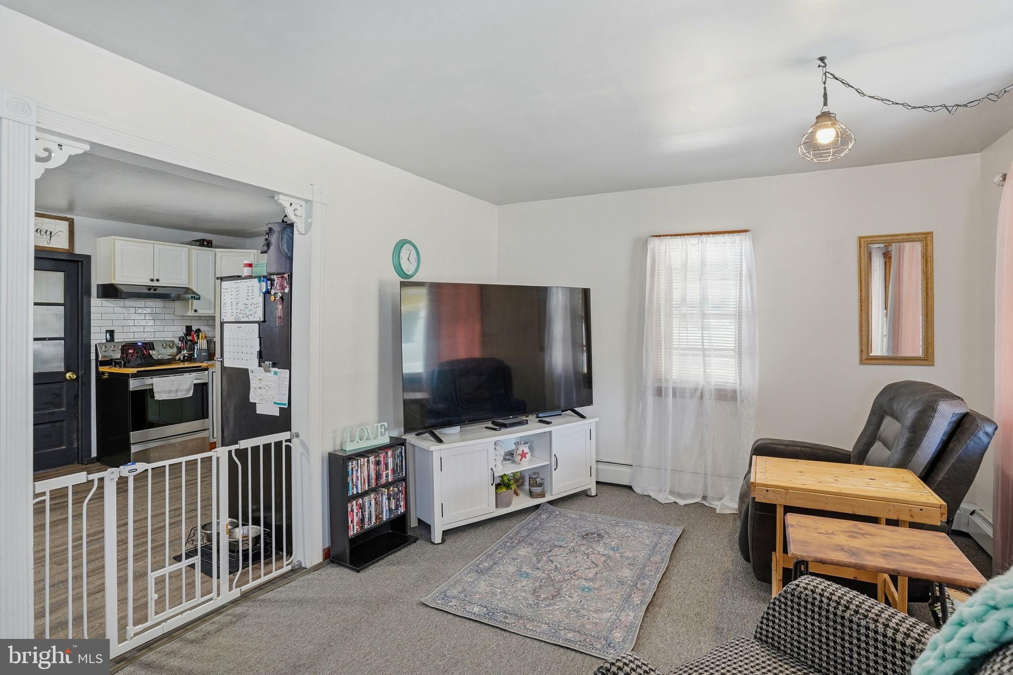 HACKS POINT - Residential