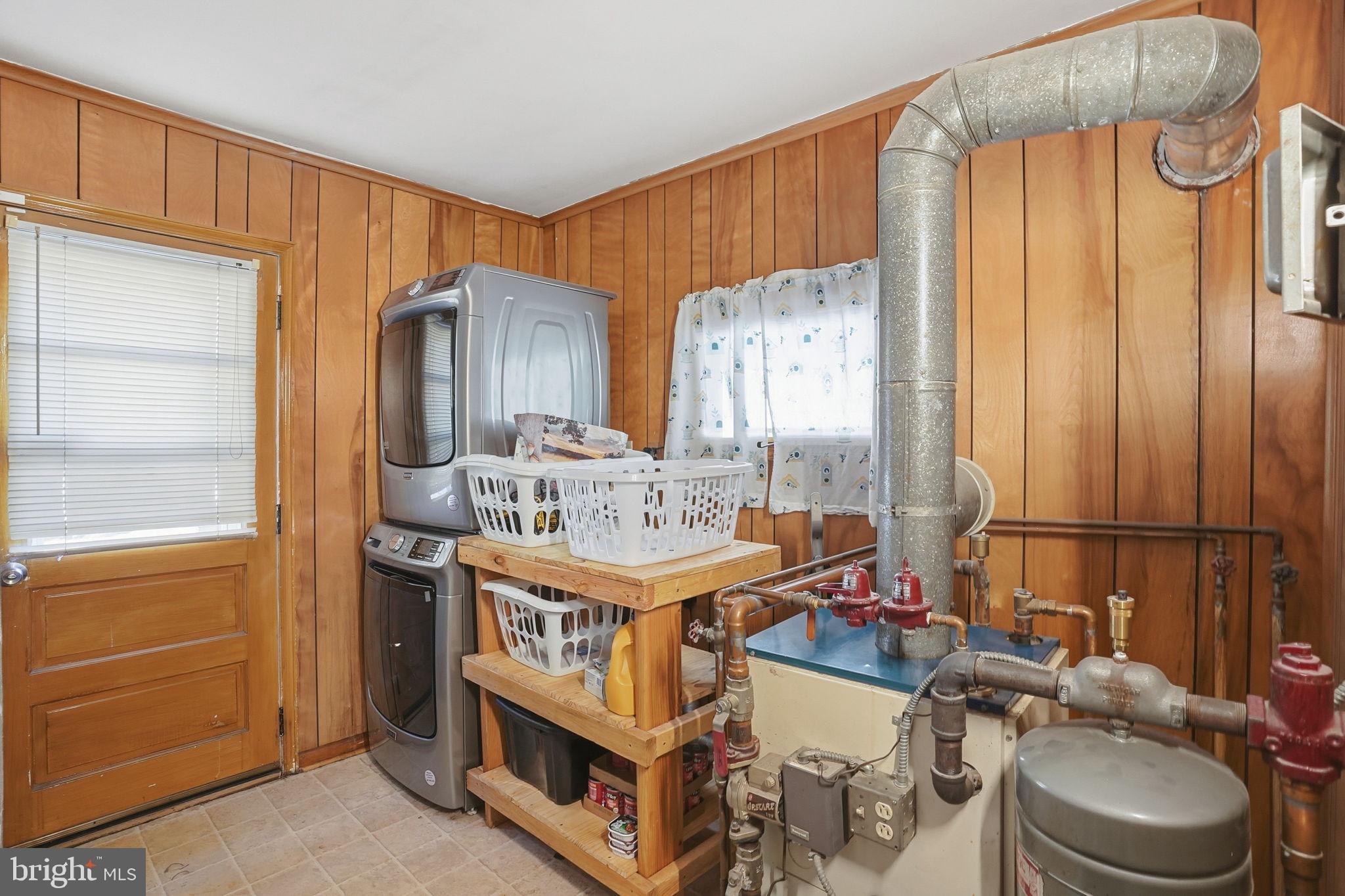 HACKS POINT - Residential