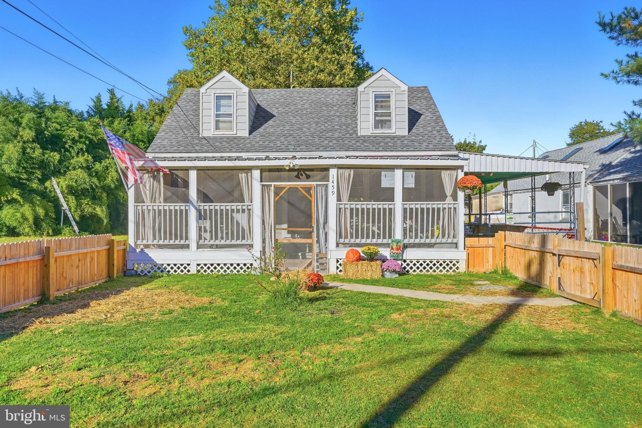 HACKS POINT - Residential