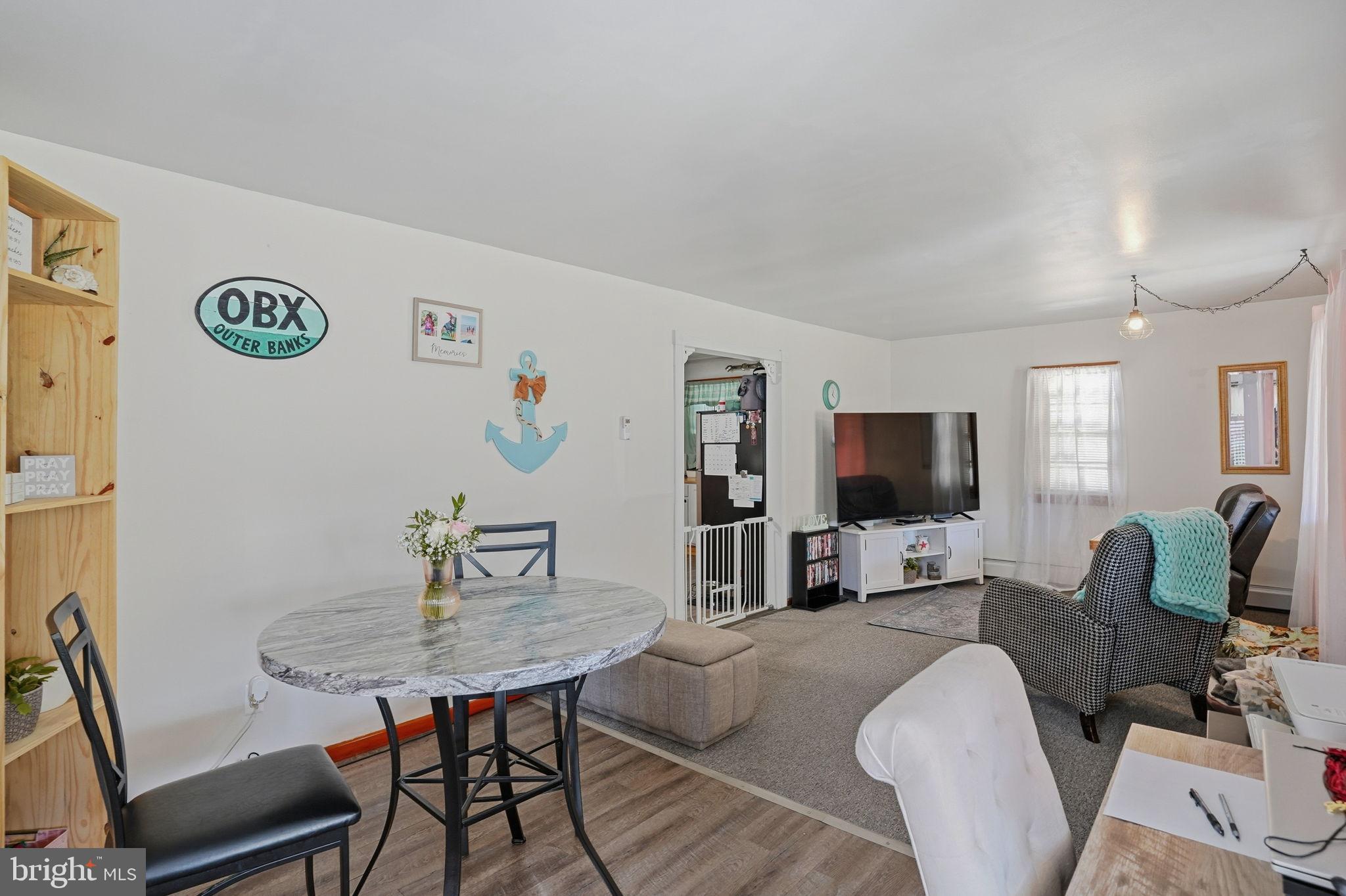 HACKS POINT - Residential