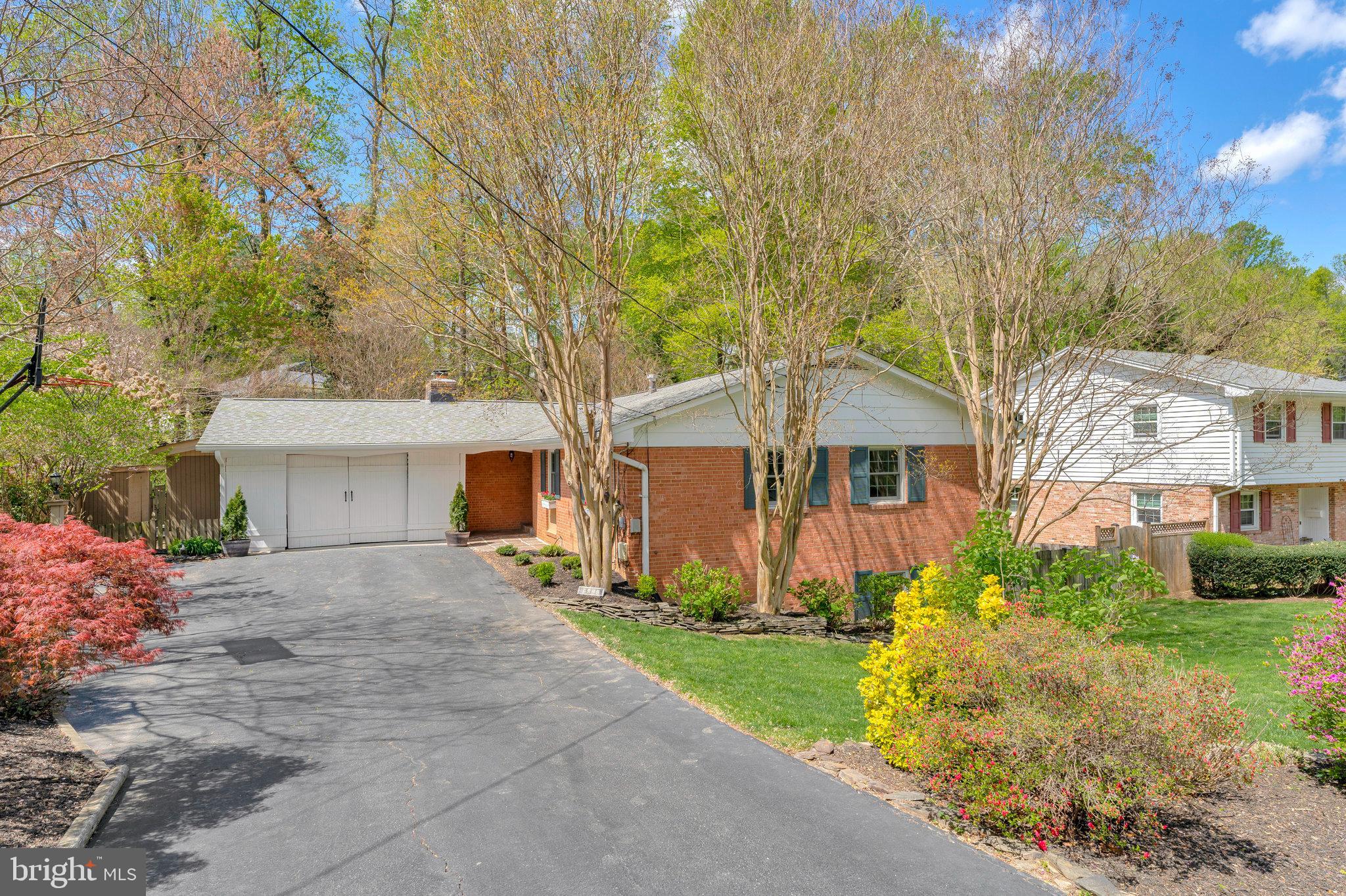 MANTUA - Residential