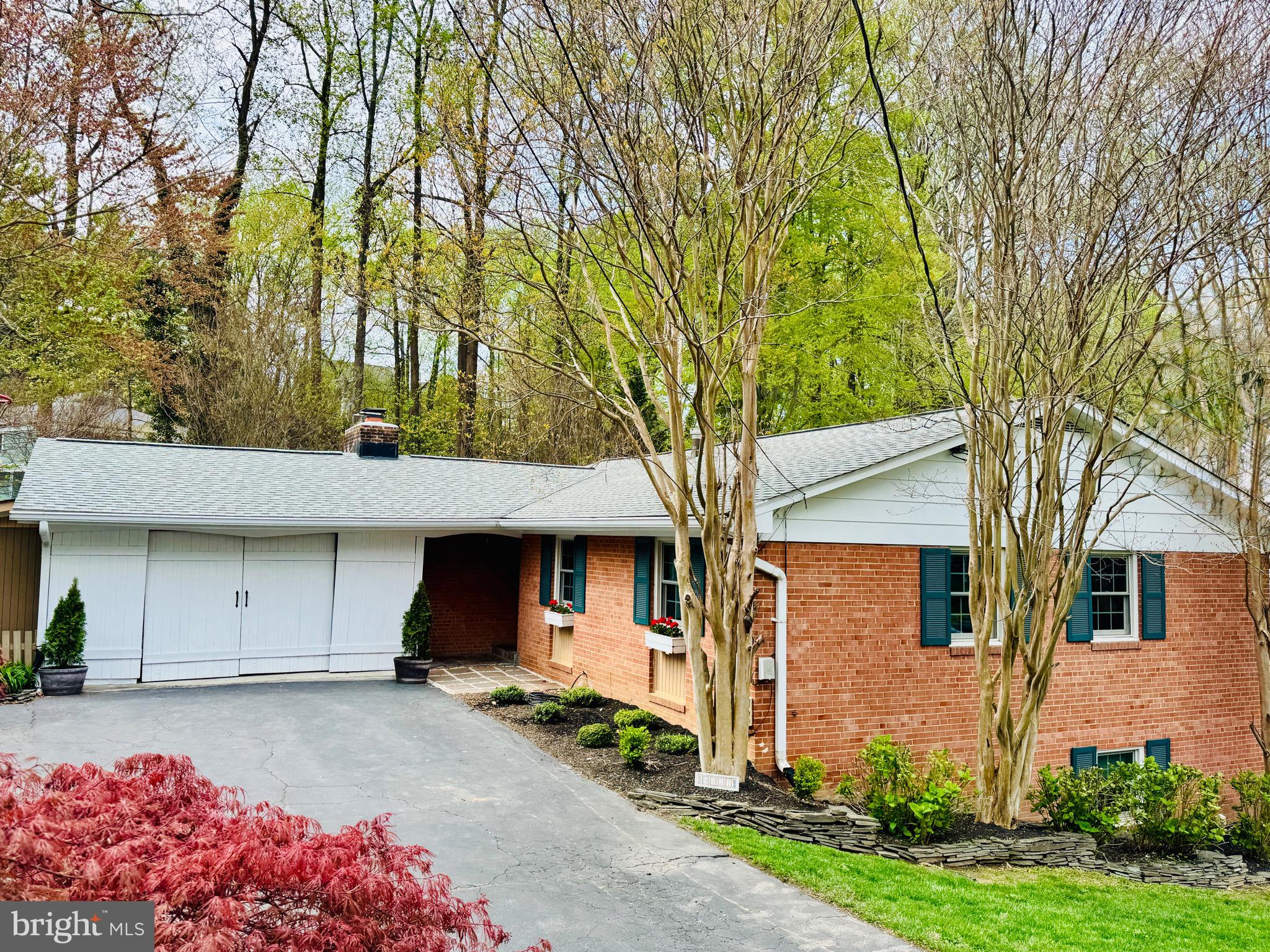 MANTUA - Residential