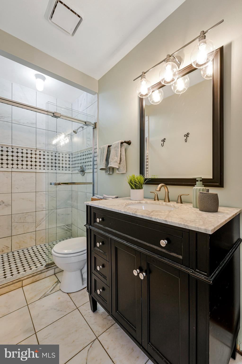 MANTUA - Residential