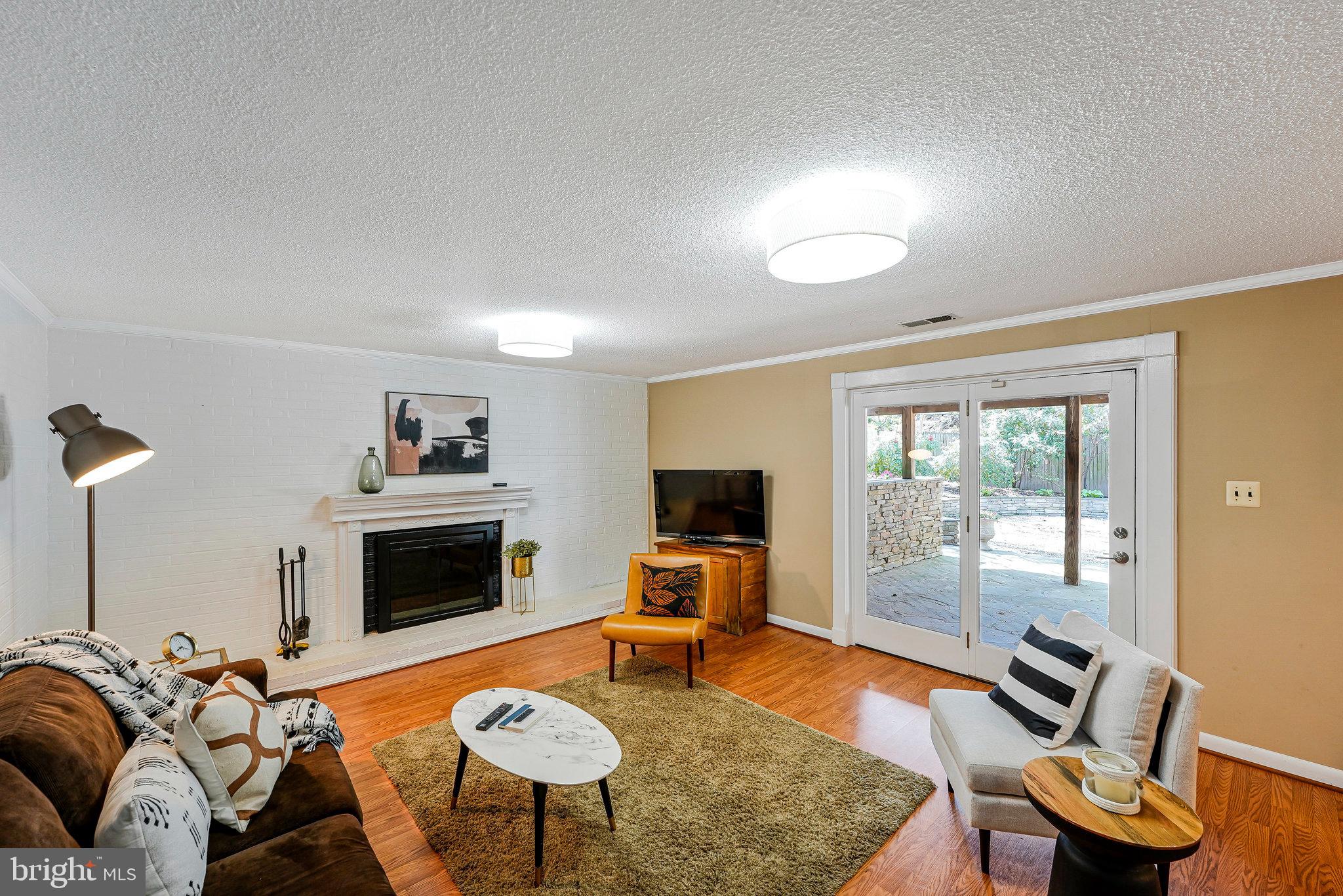 MANTUA - Residential