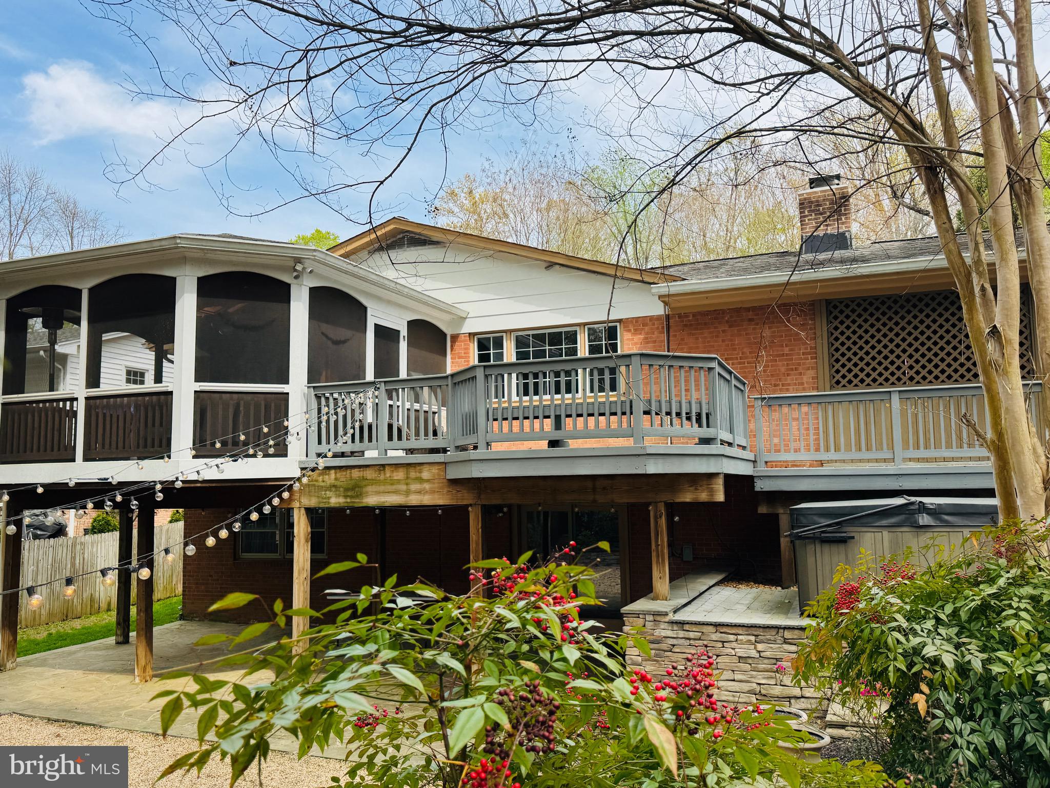 MANTUA - Residential