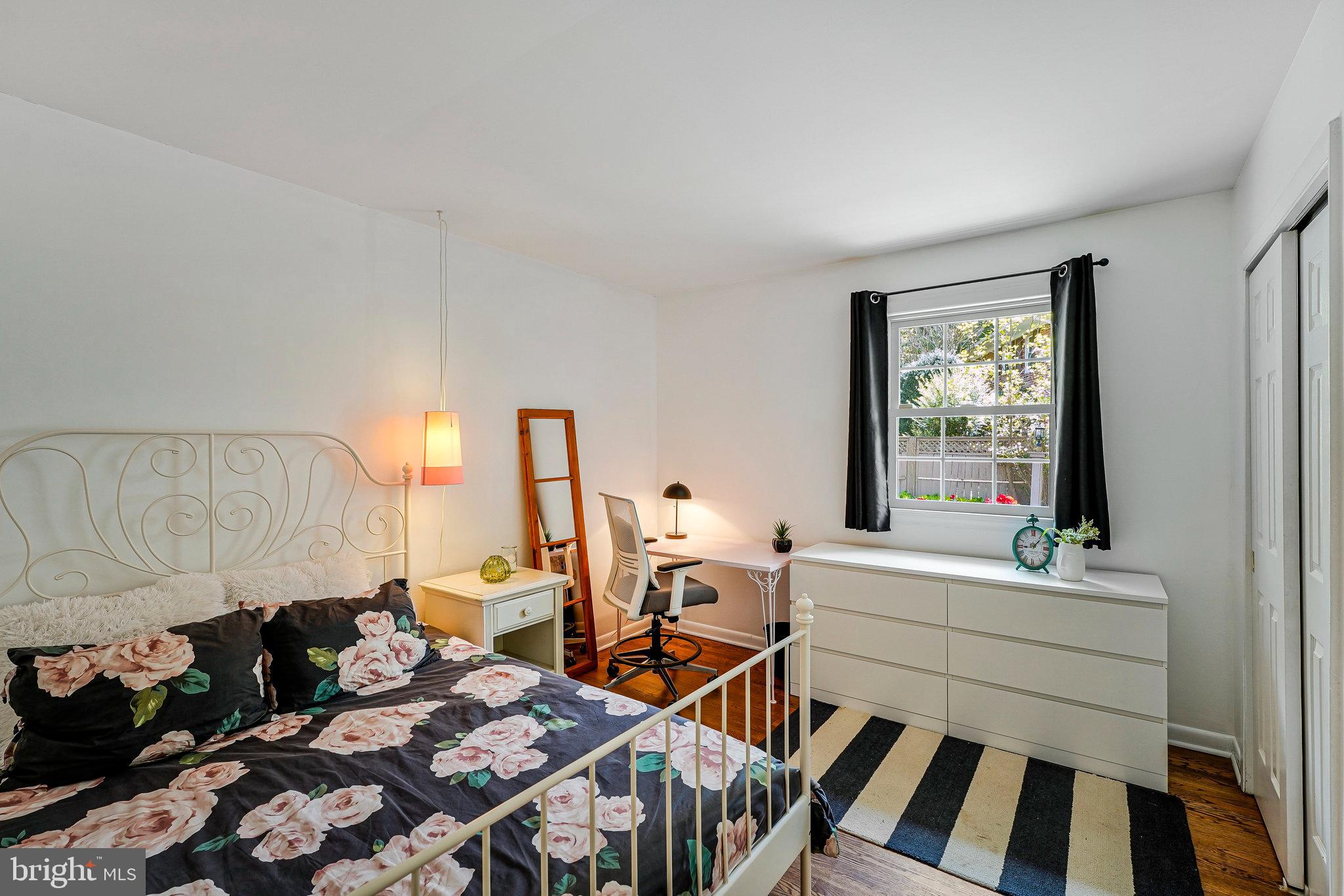 MANTUA - Residential