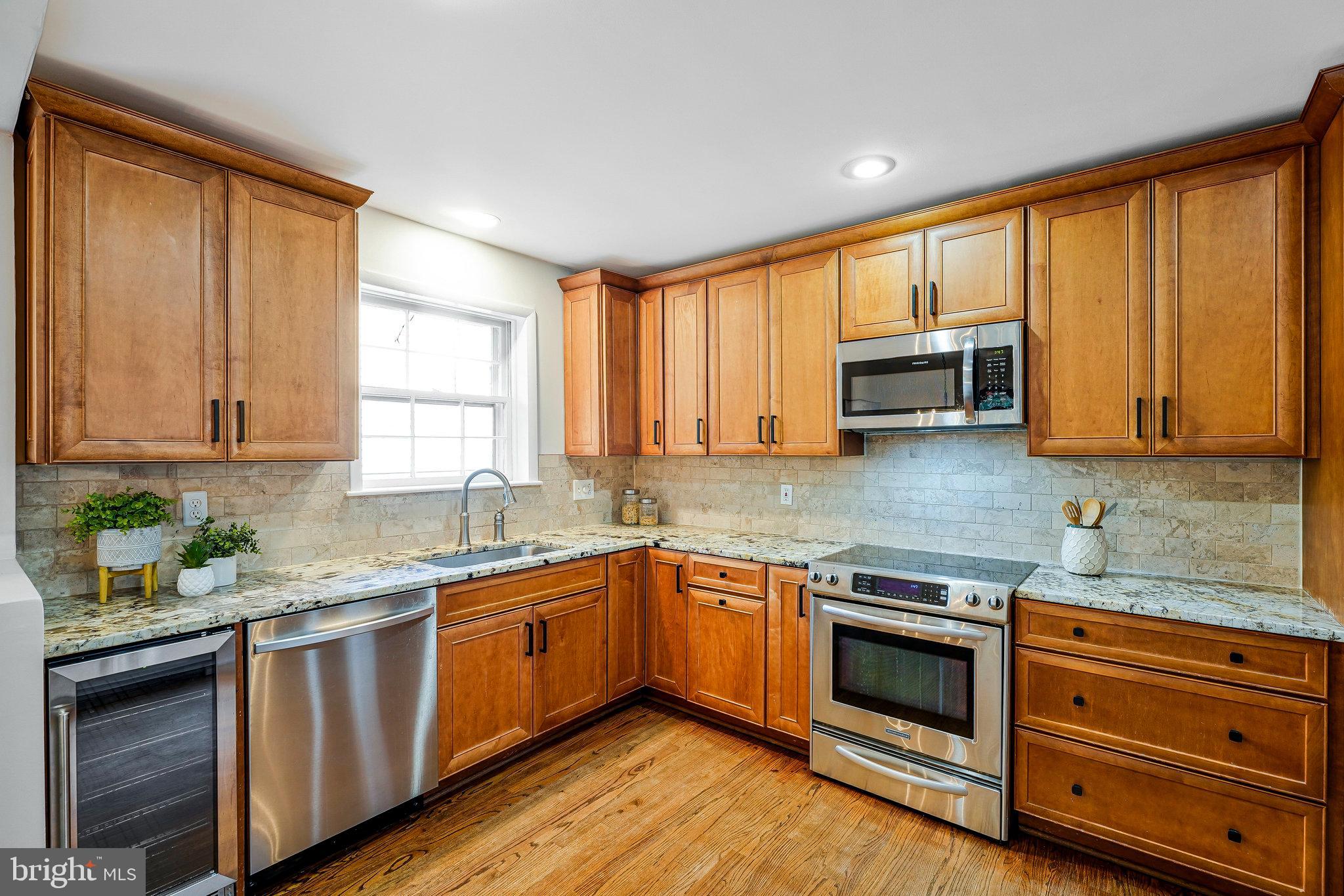 MANTUA - Residential