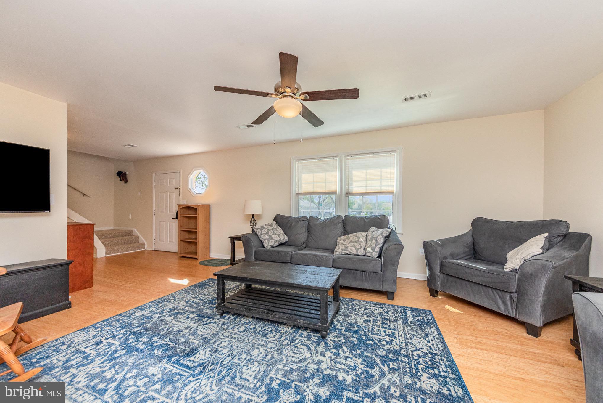 MAPLE GROVE - Residential