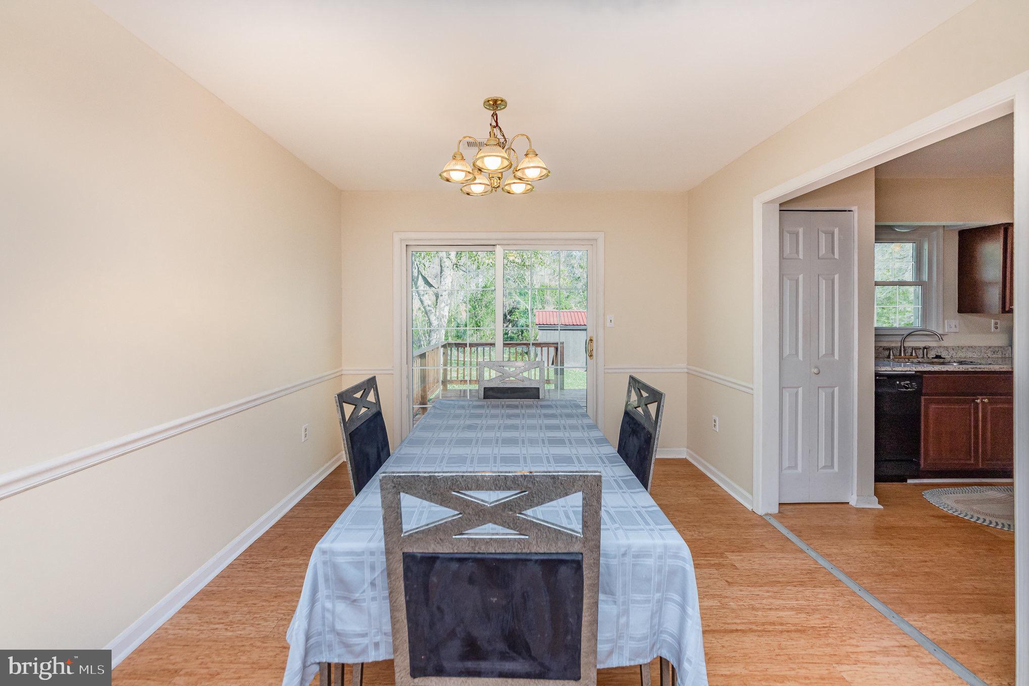 MAPLE GROVE - Residential