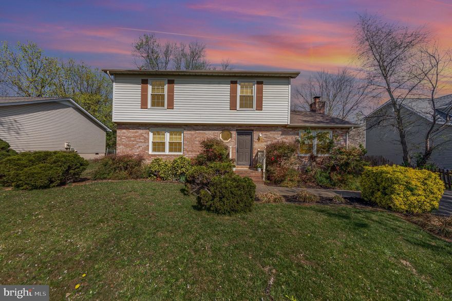 Looking for move in ready? Don't miss this charming home located in a great spot of town. The home features lots of updates, well kept, fenced in backyard, deck, paved driveway, wood fireplace, spacious rooms and more. You'll love the convenience to everything being so close to the best shopping, restaurants, etc. Don't miss your chance.