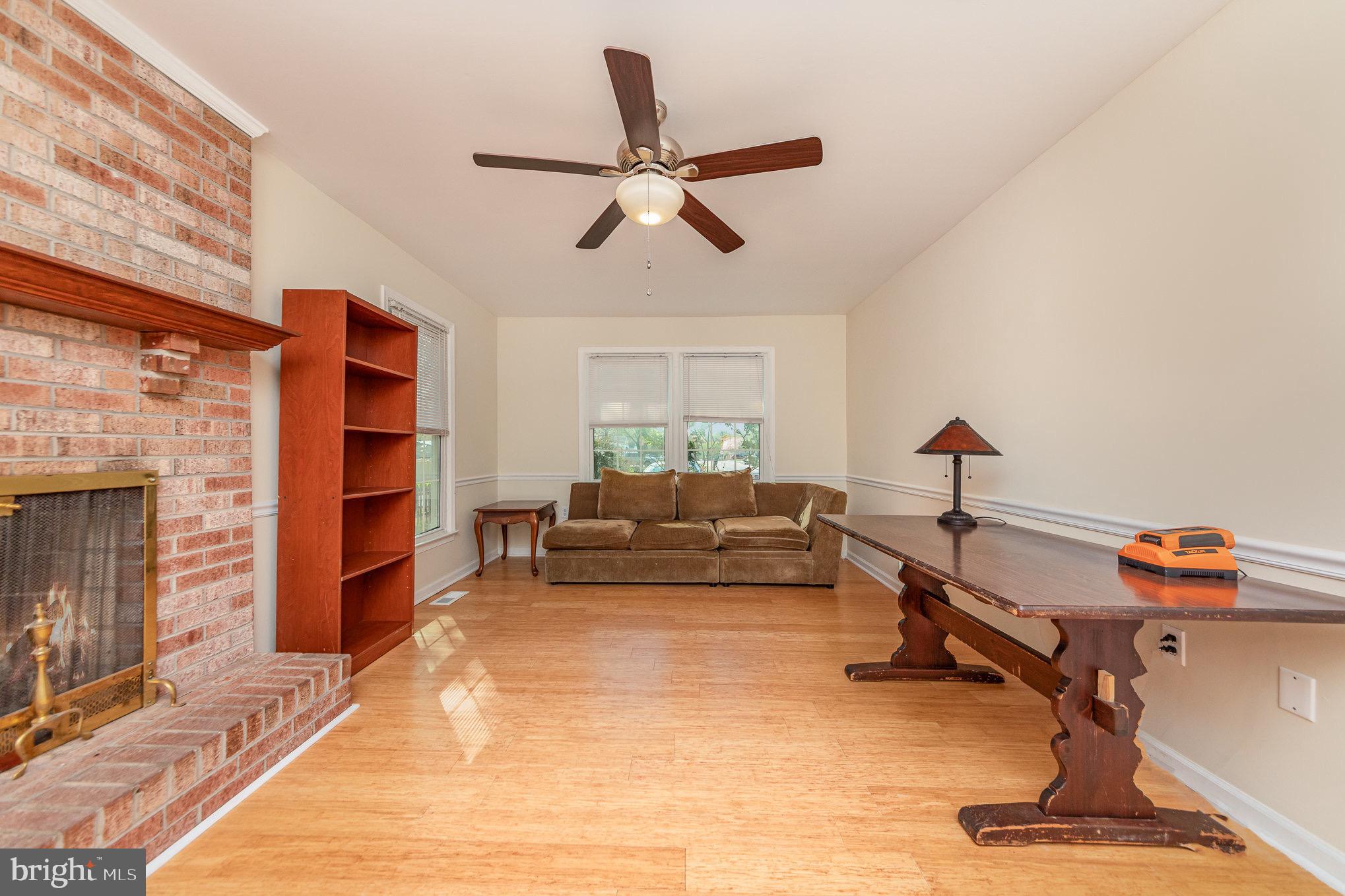 MAPLE GROVE - Residential