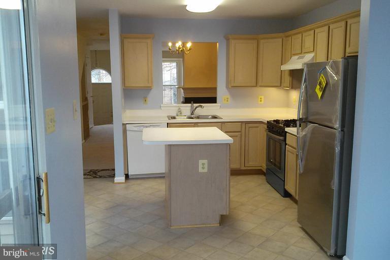 MCNAIR FARMS LANDBAY - Residential