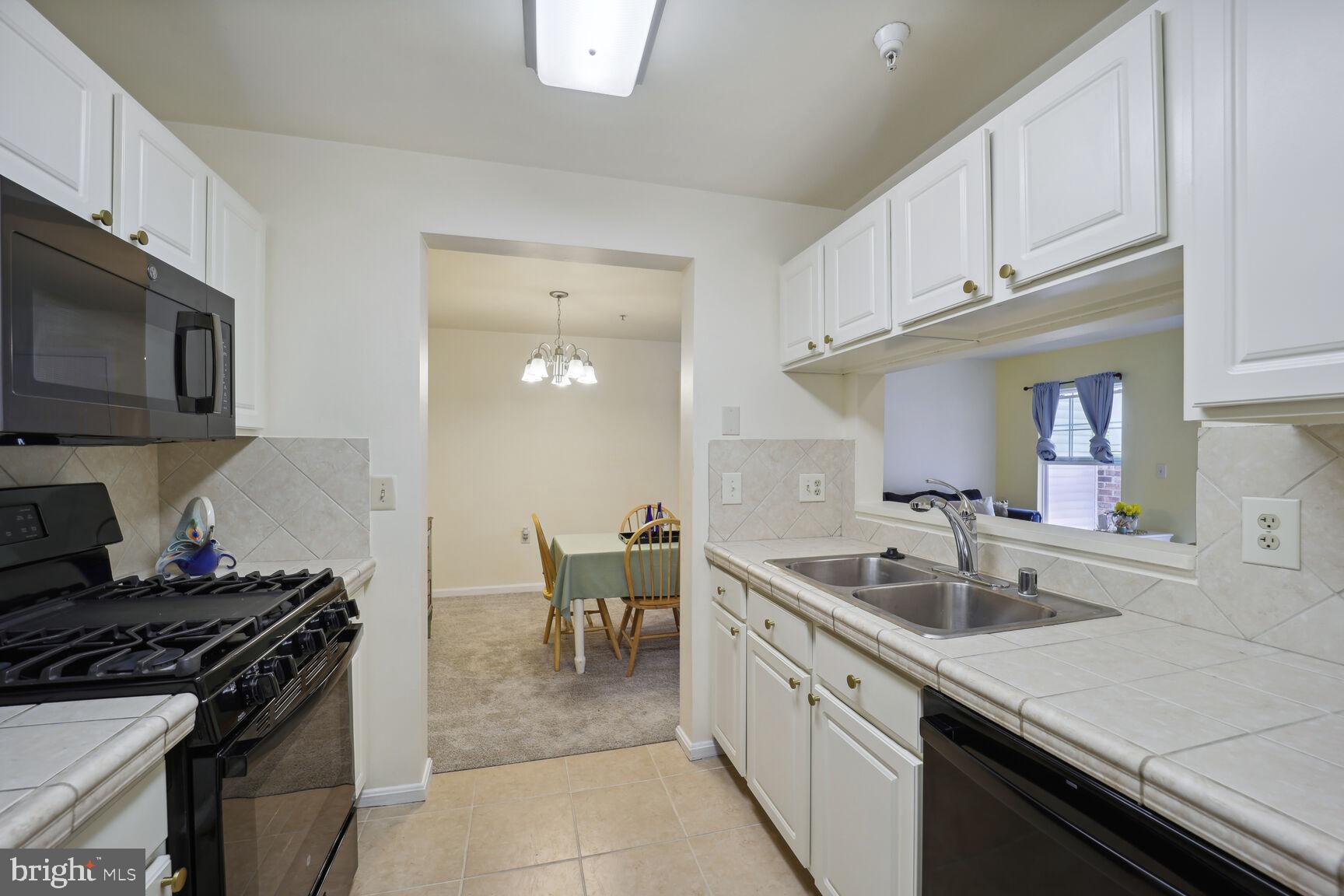 GREENBELT LAKE VILLAGE - Residential